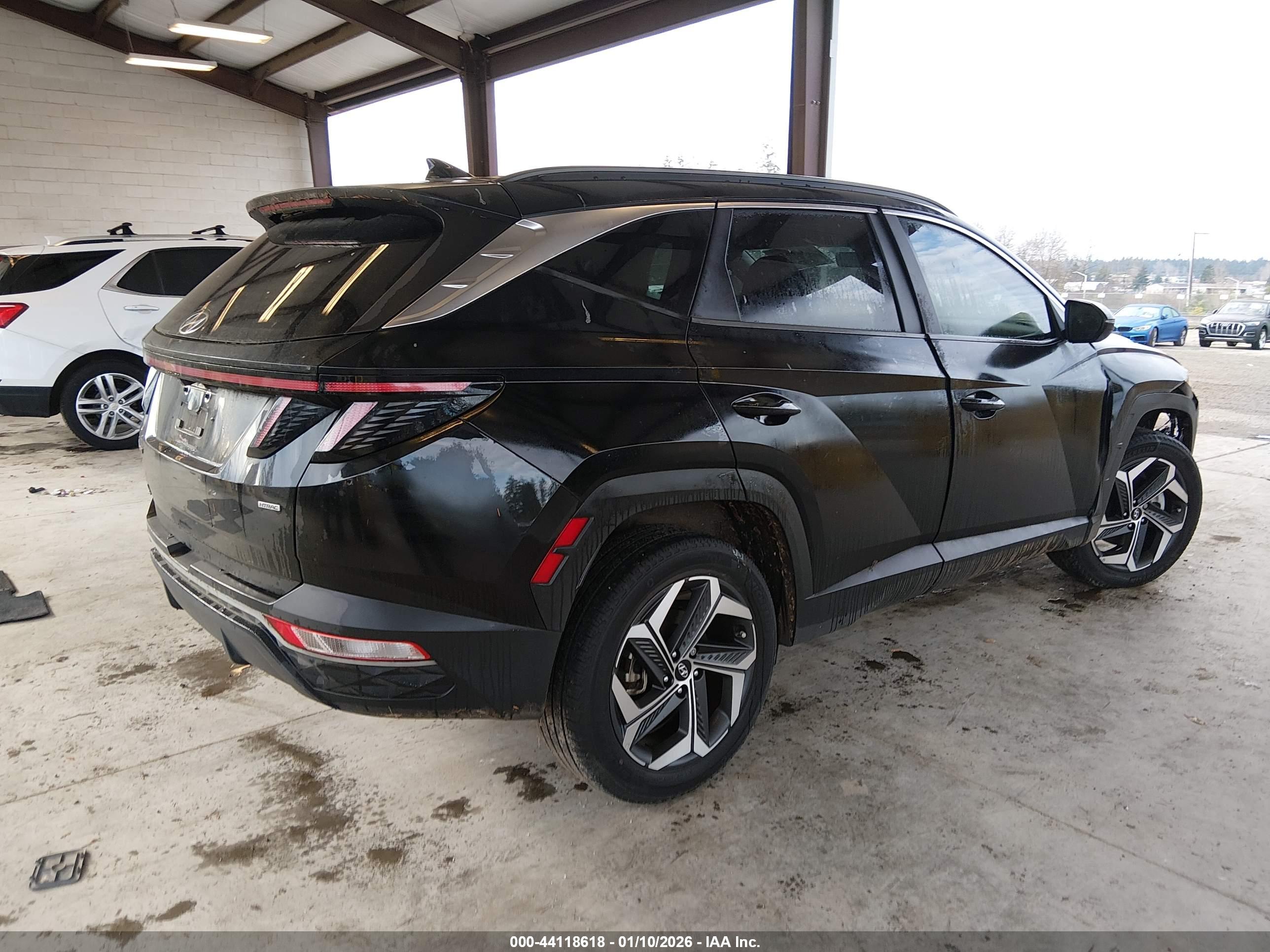 HYUNDAI TUCSON image 4
