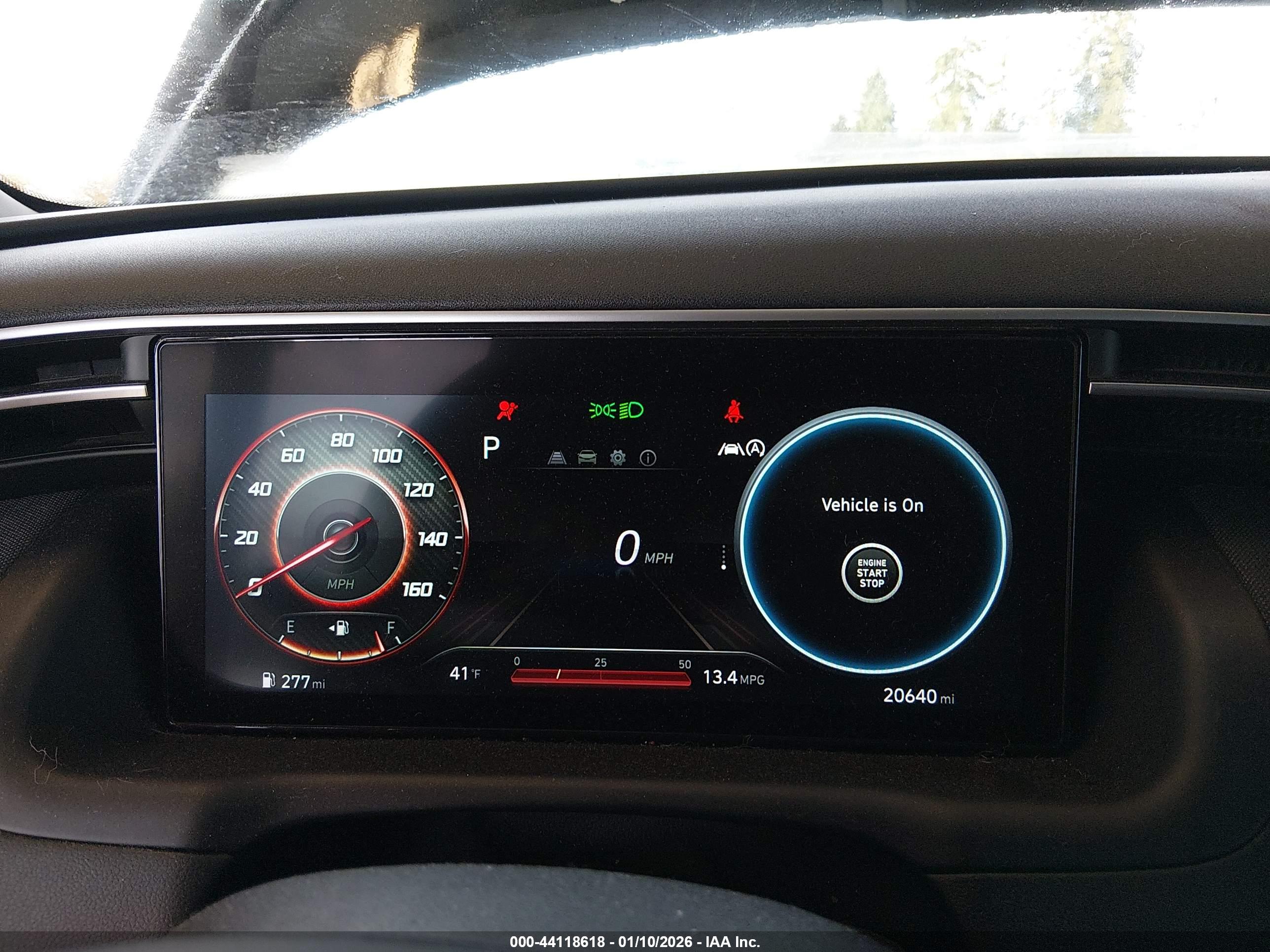 HYUNDAI TUCSON image 7