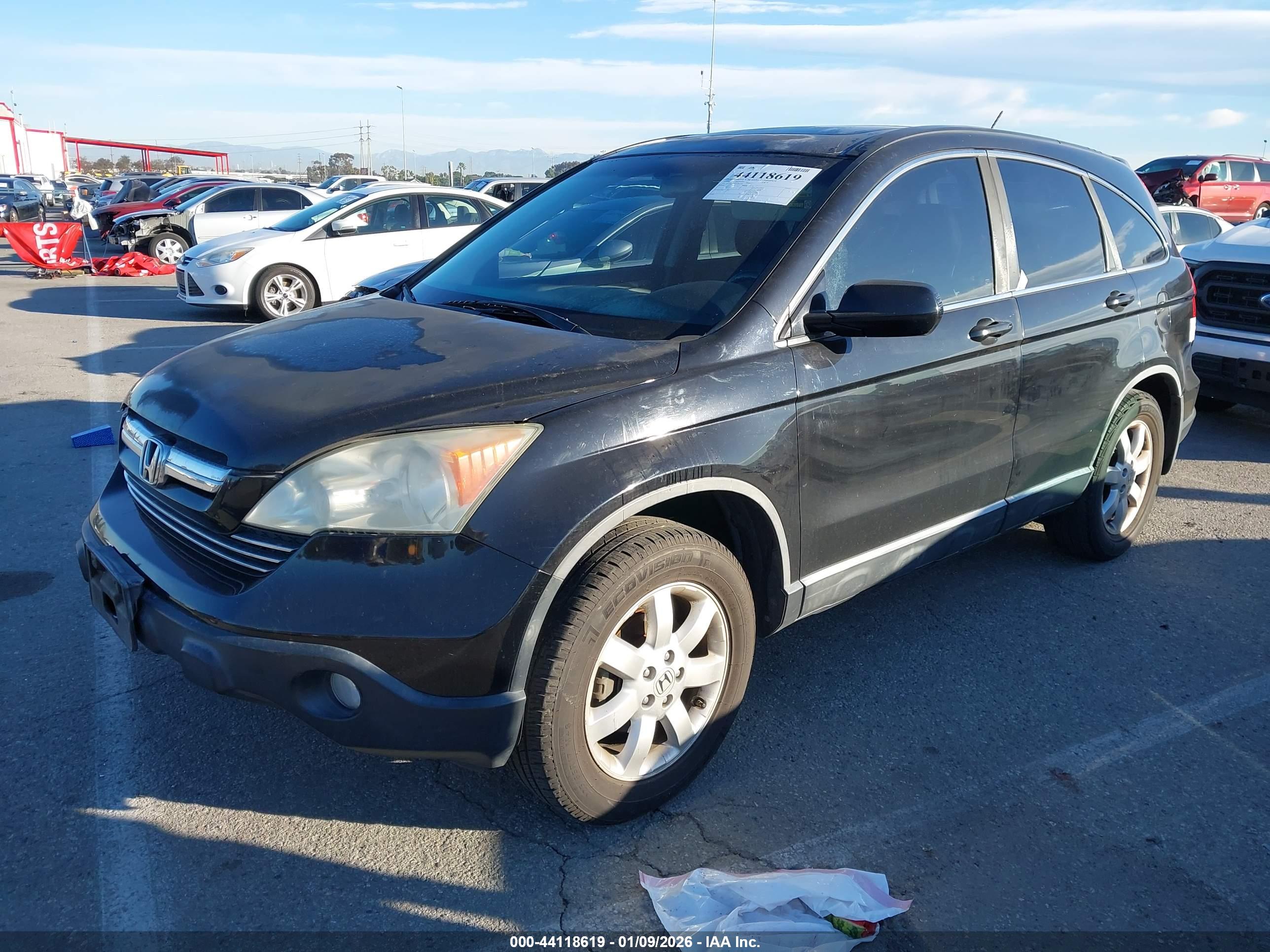 HONDA CR-V image 2