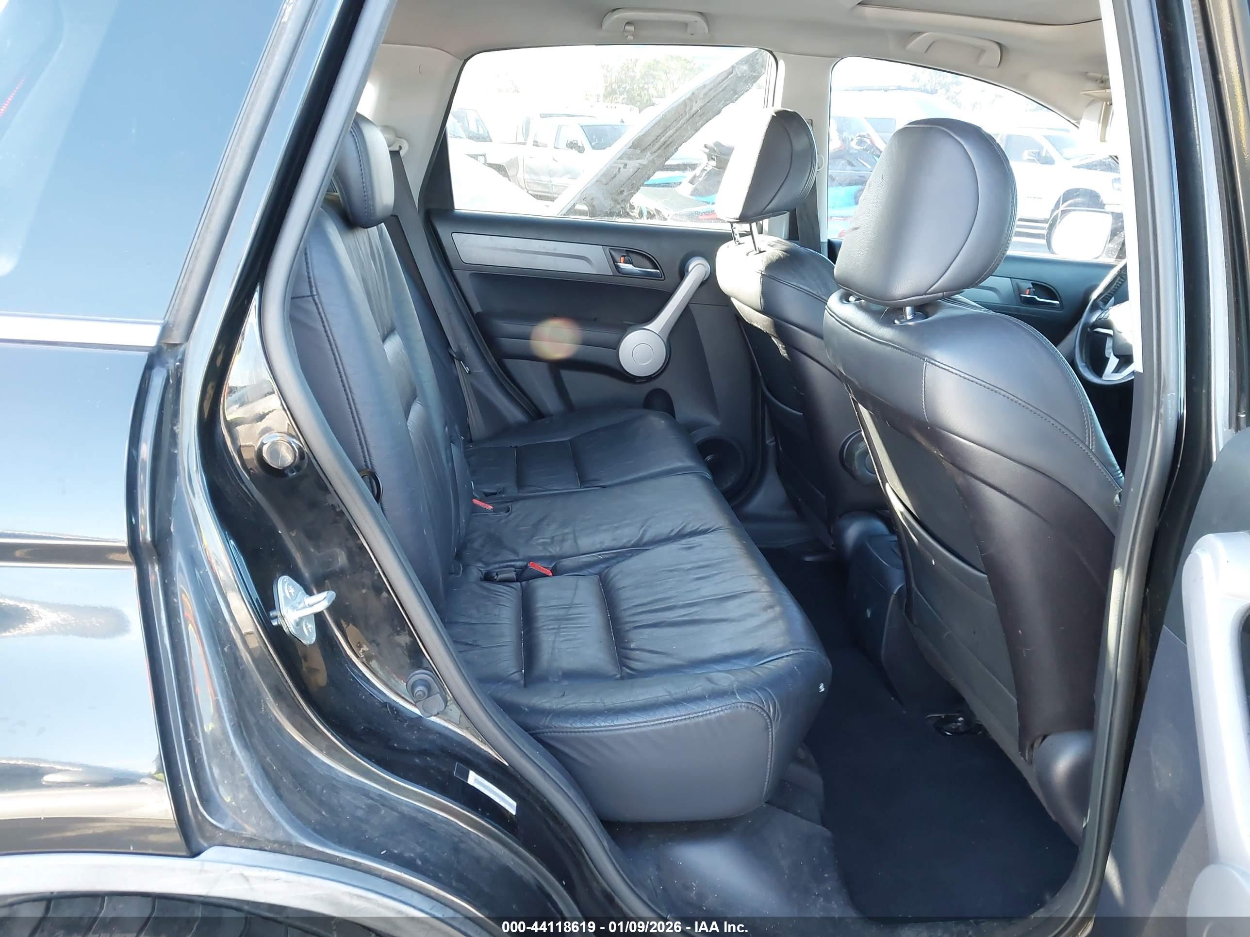HONDA CR-V image 8