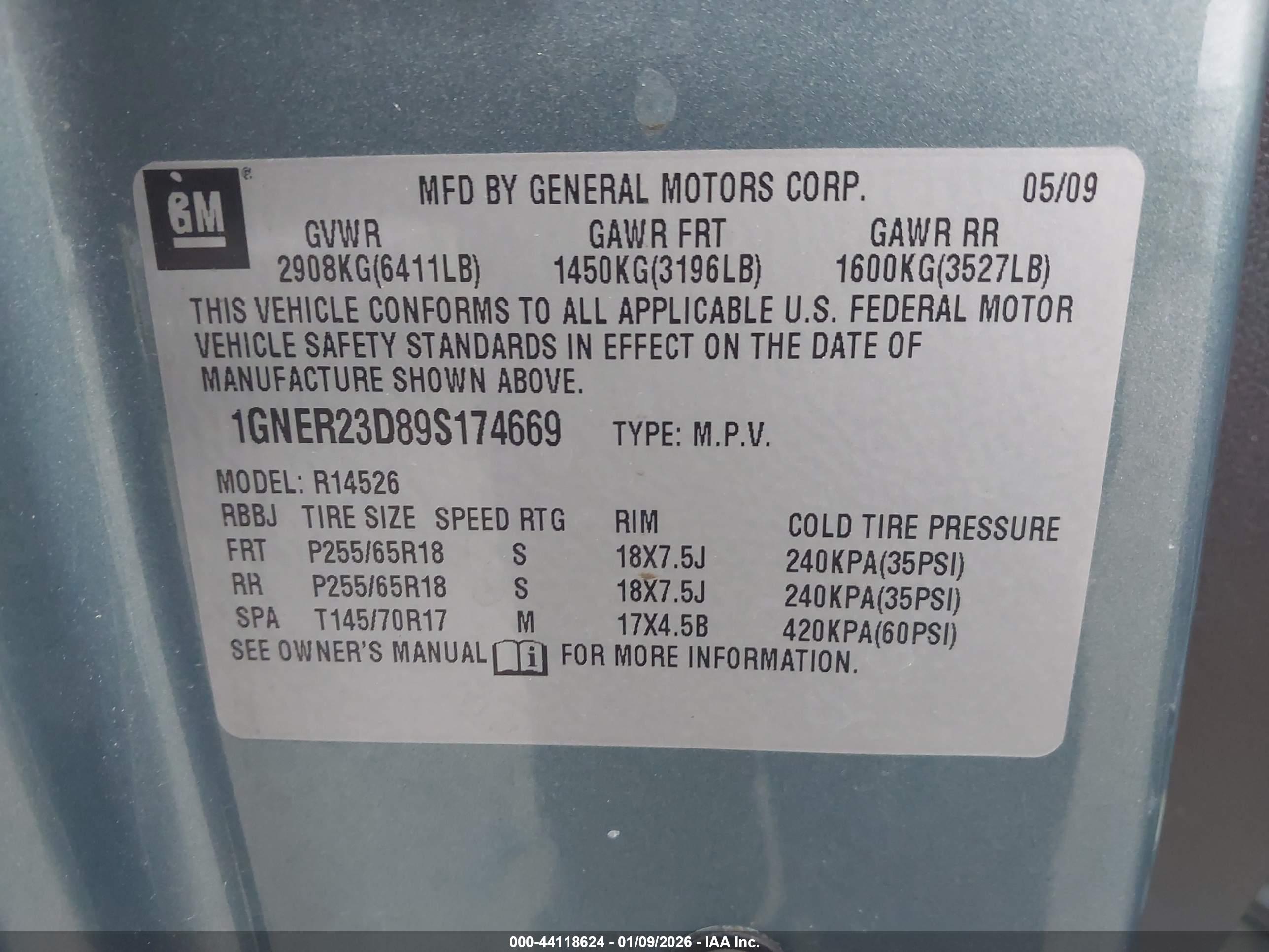 CHEVROLET TRAVERSE image 9