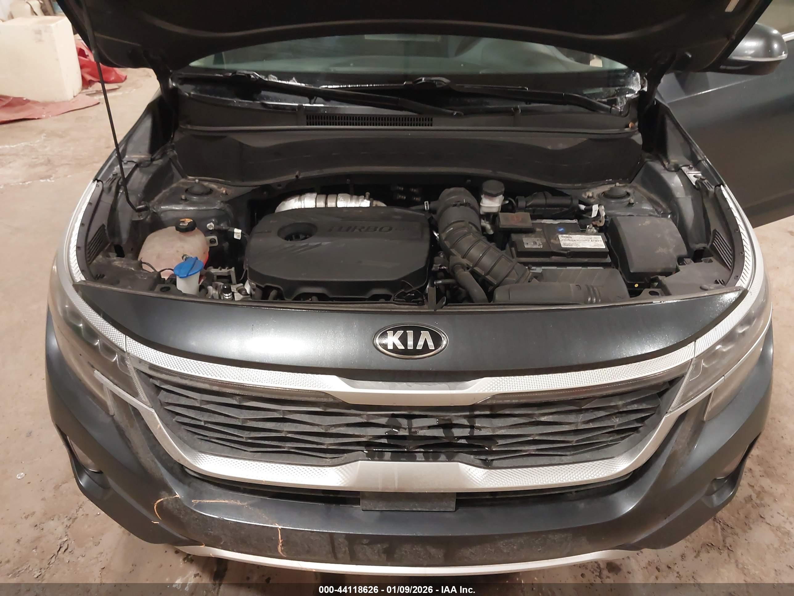 KIA SELTOS image 10