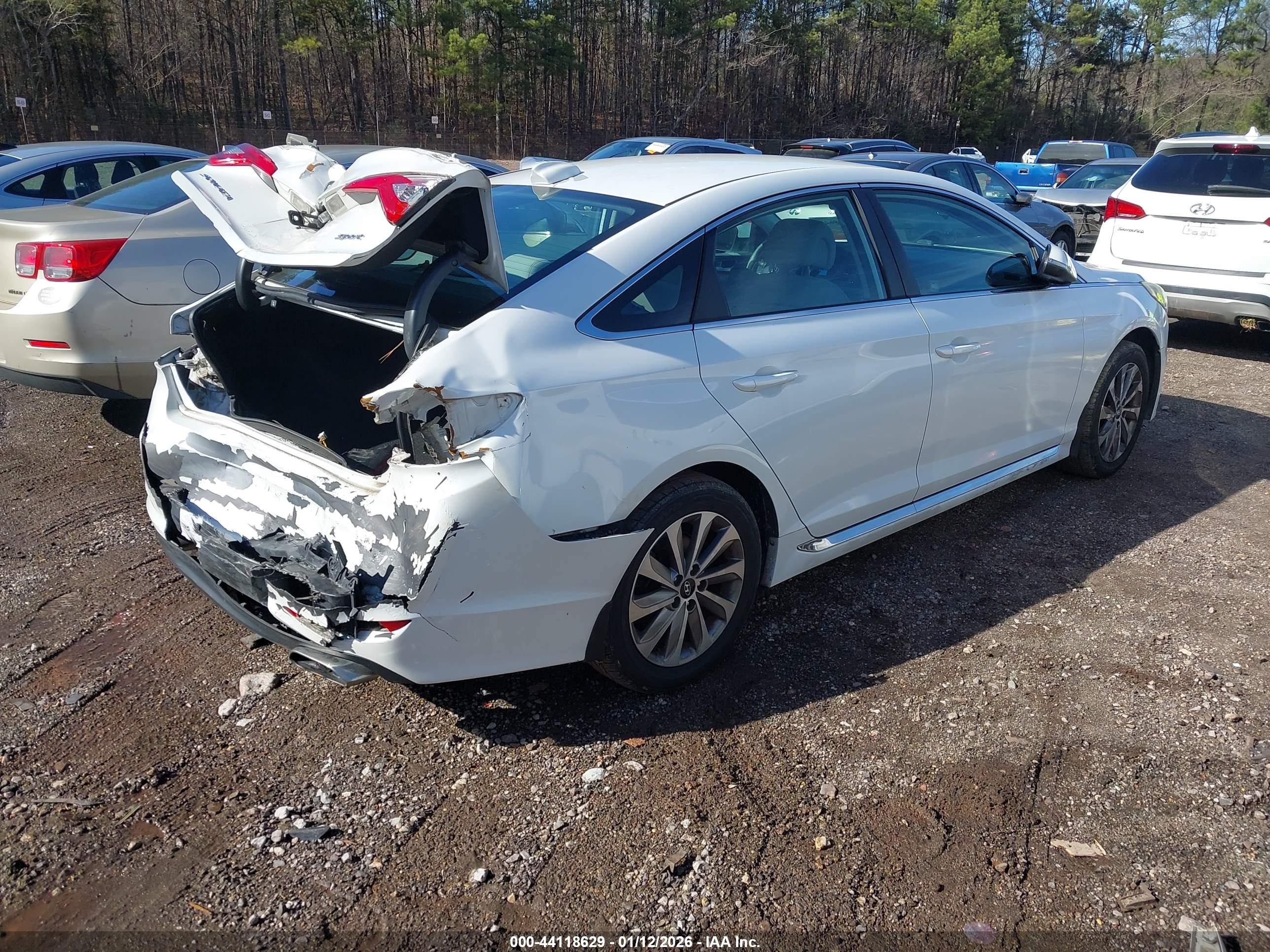HYUNDAI SONATA image 4
