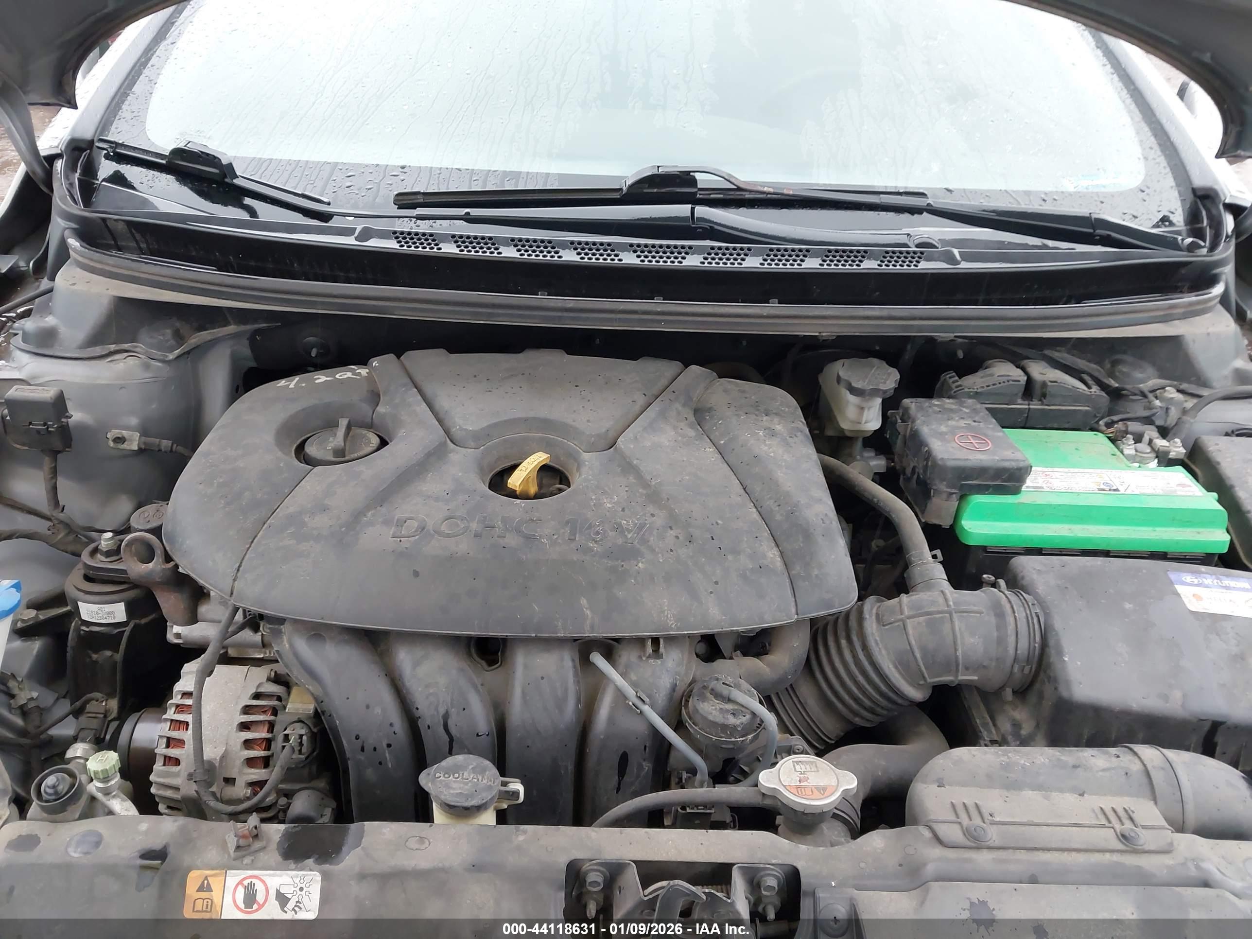 HYUNDAI ELANTRA image 10