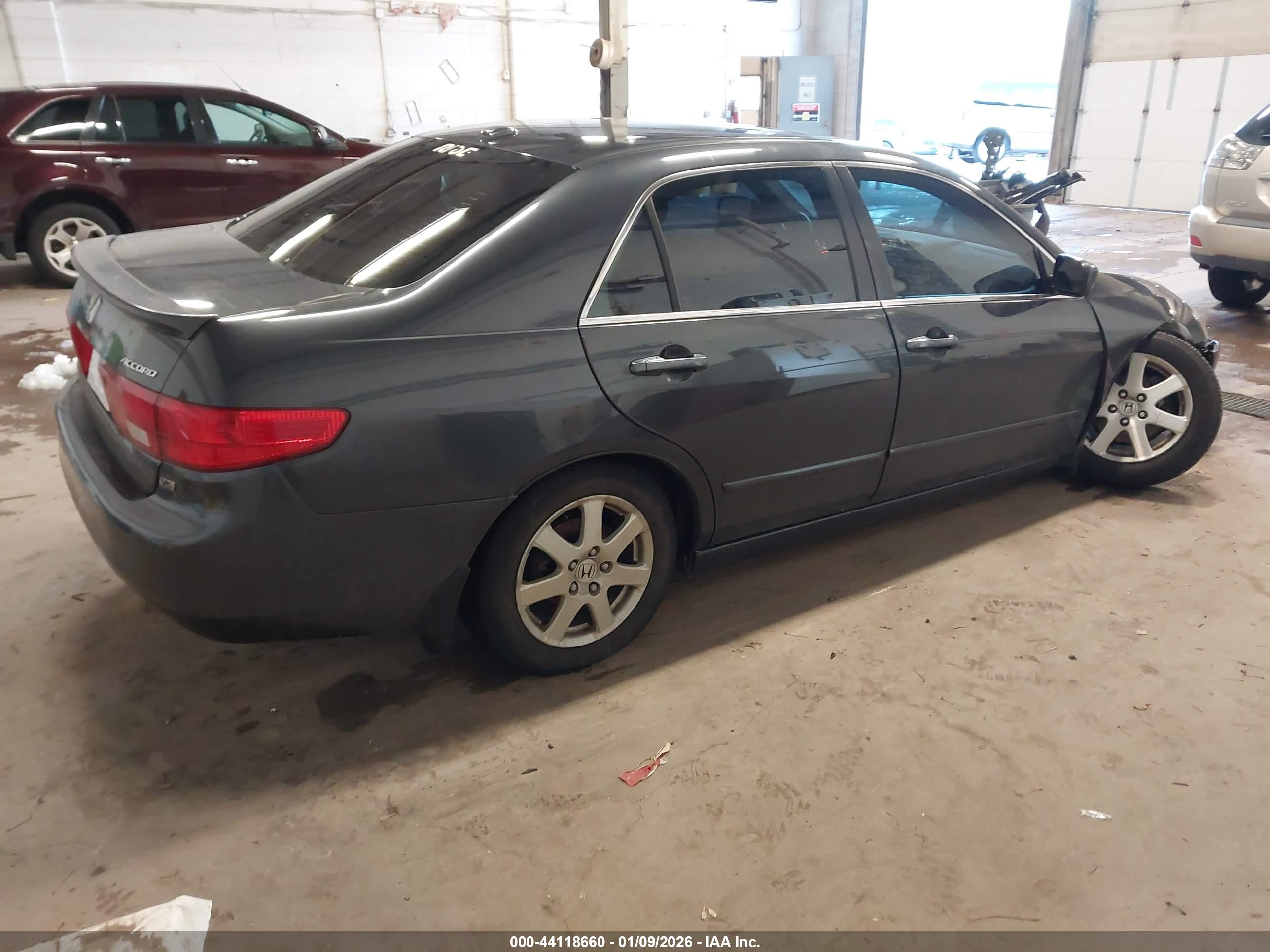 HONDA ACCORD image 4