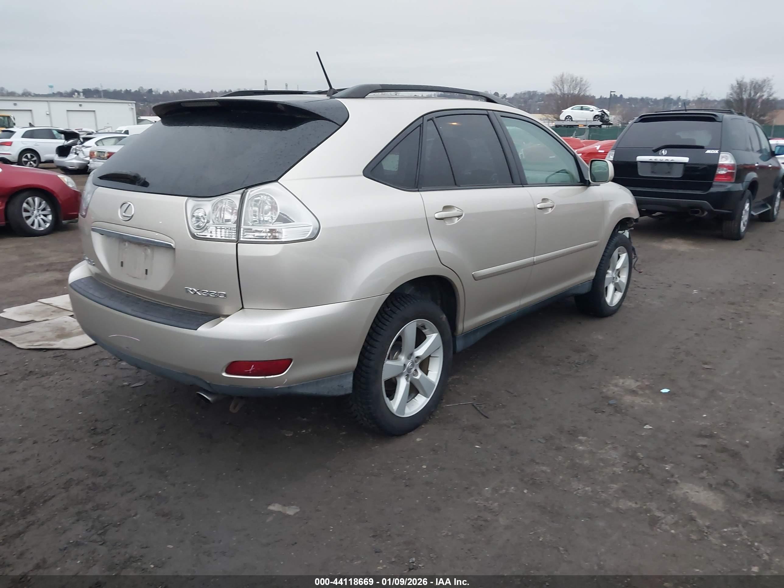 LEXUS RX image 4