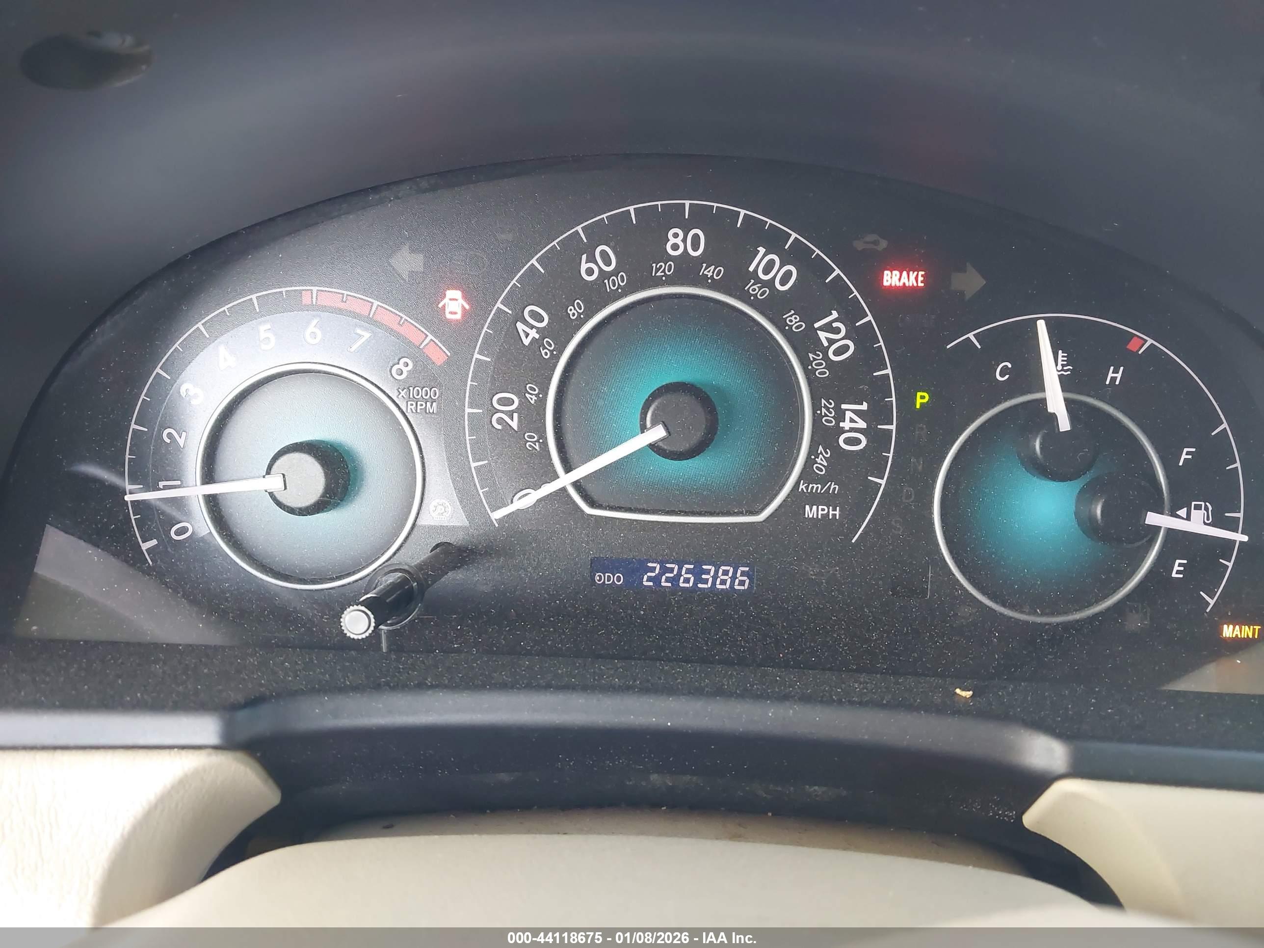 TOYOTA CAMRY image 7
