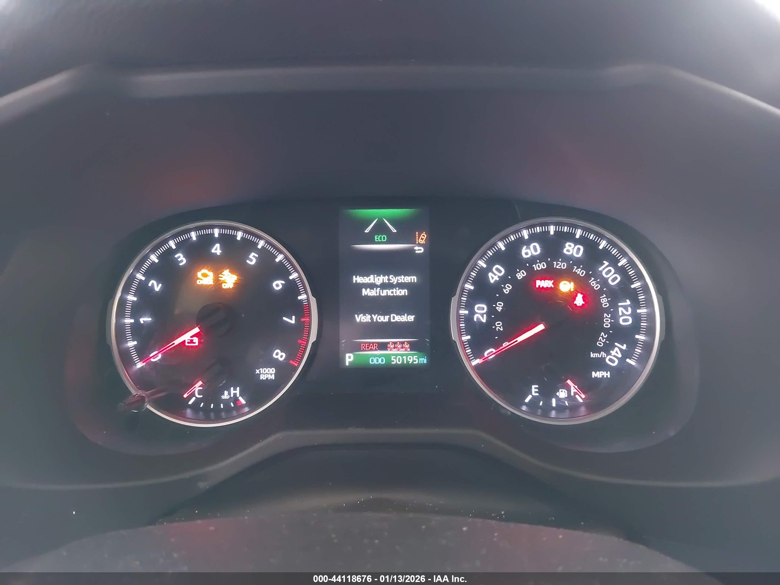 TOYOTA RAV4 image 7