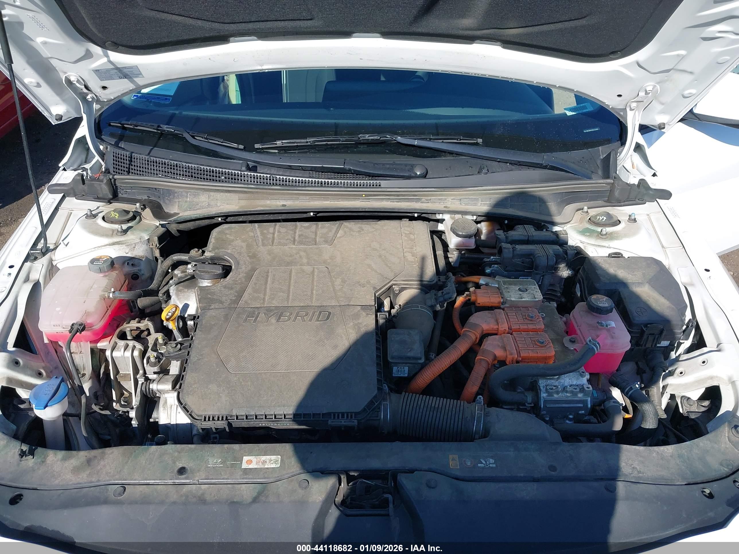 HYUNDAI ELANTRA image 10
