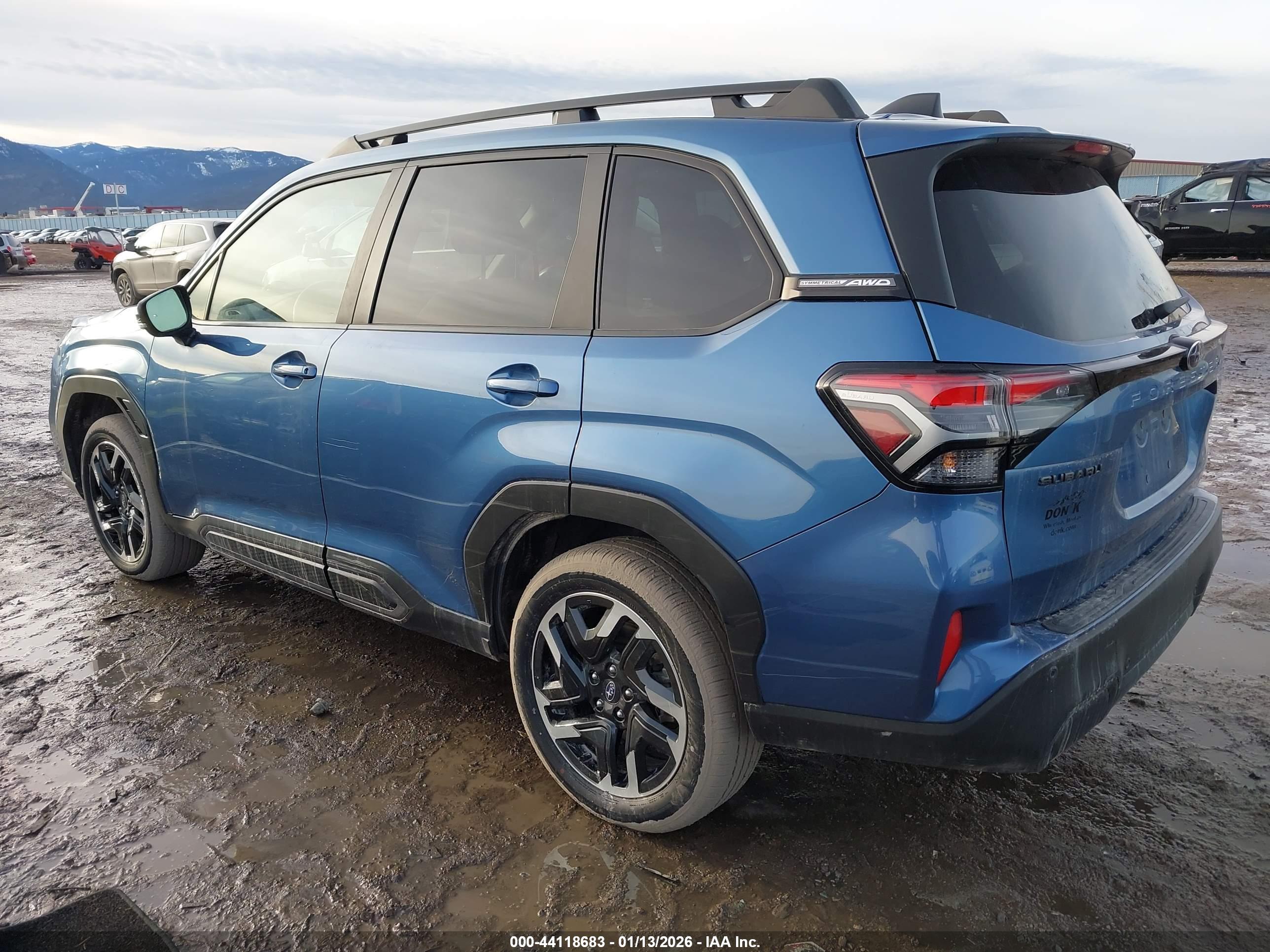 SUBARU FORESTER image 3