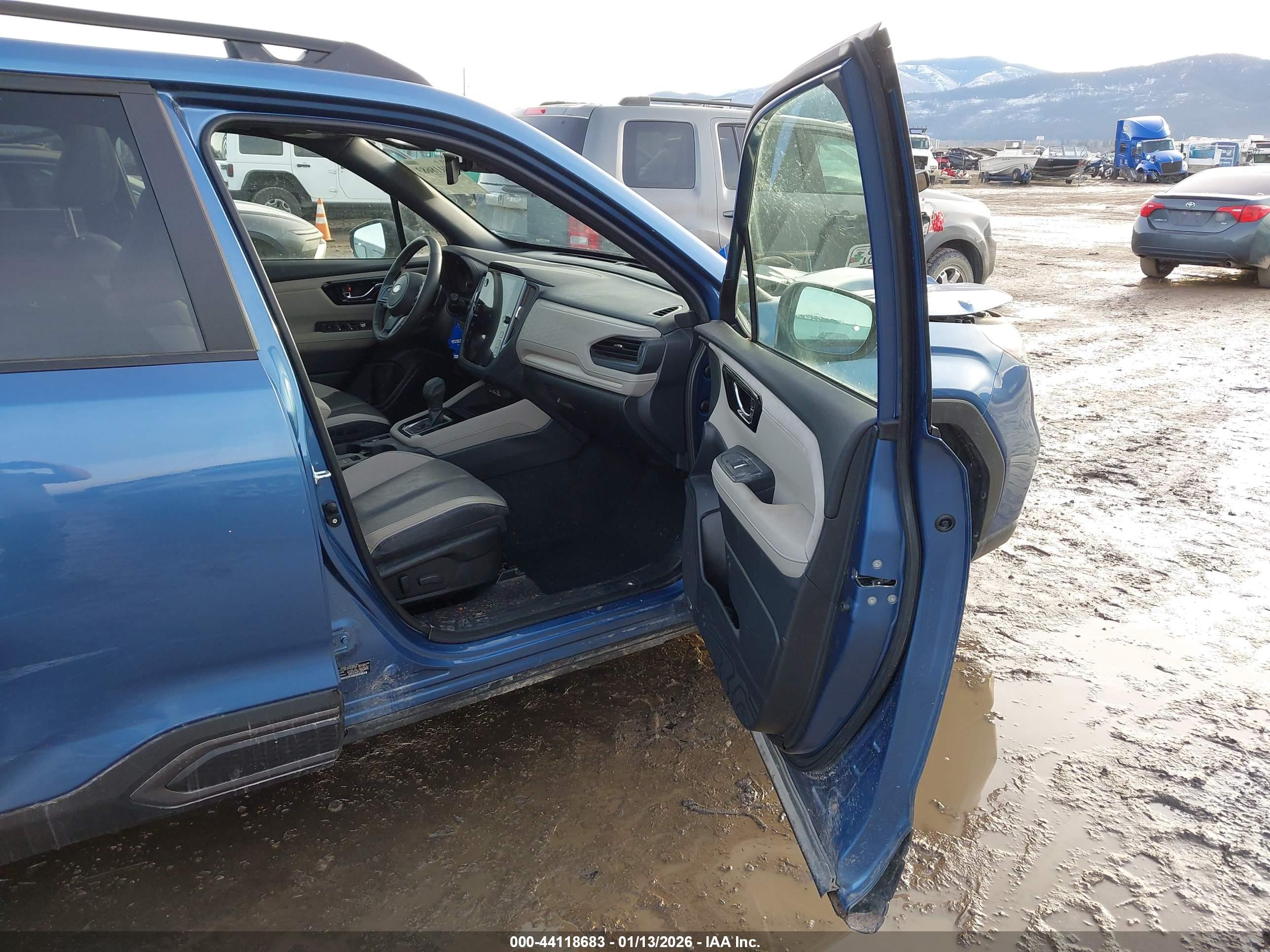 SUBARU FORESTER image 5