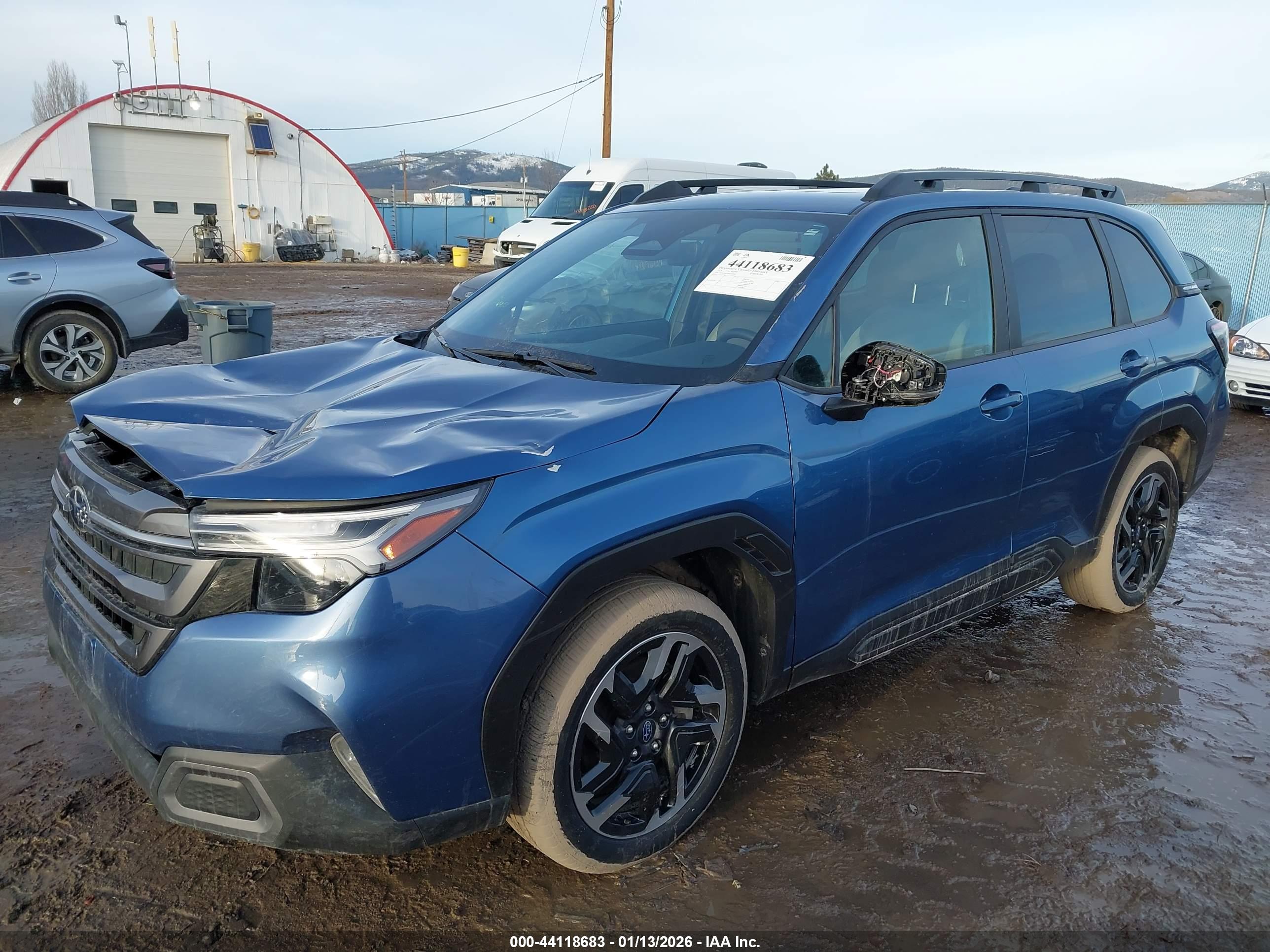 SUBARU FORESTER image 6