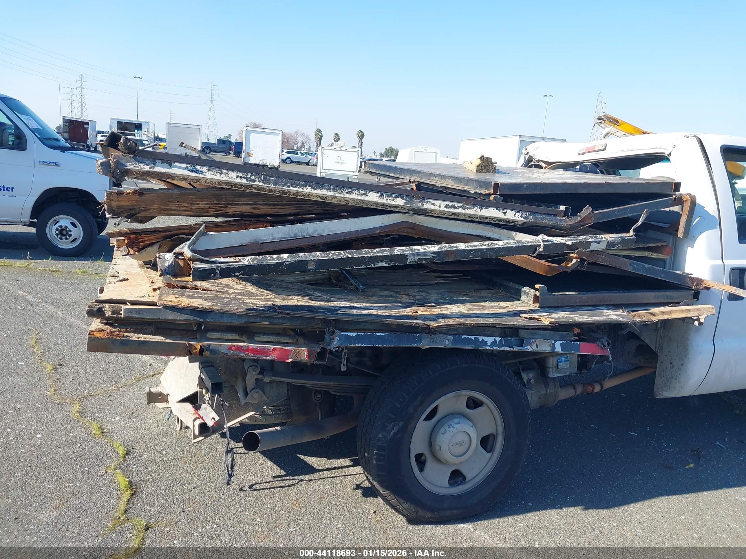 FORD F-350 image 7