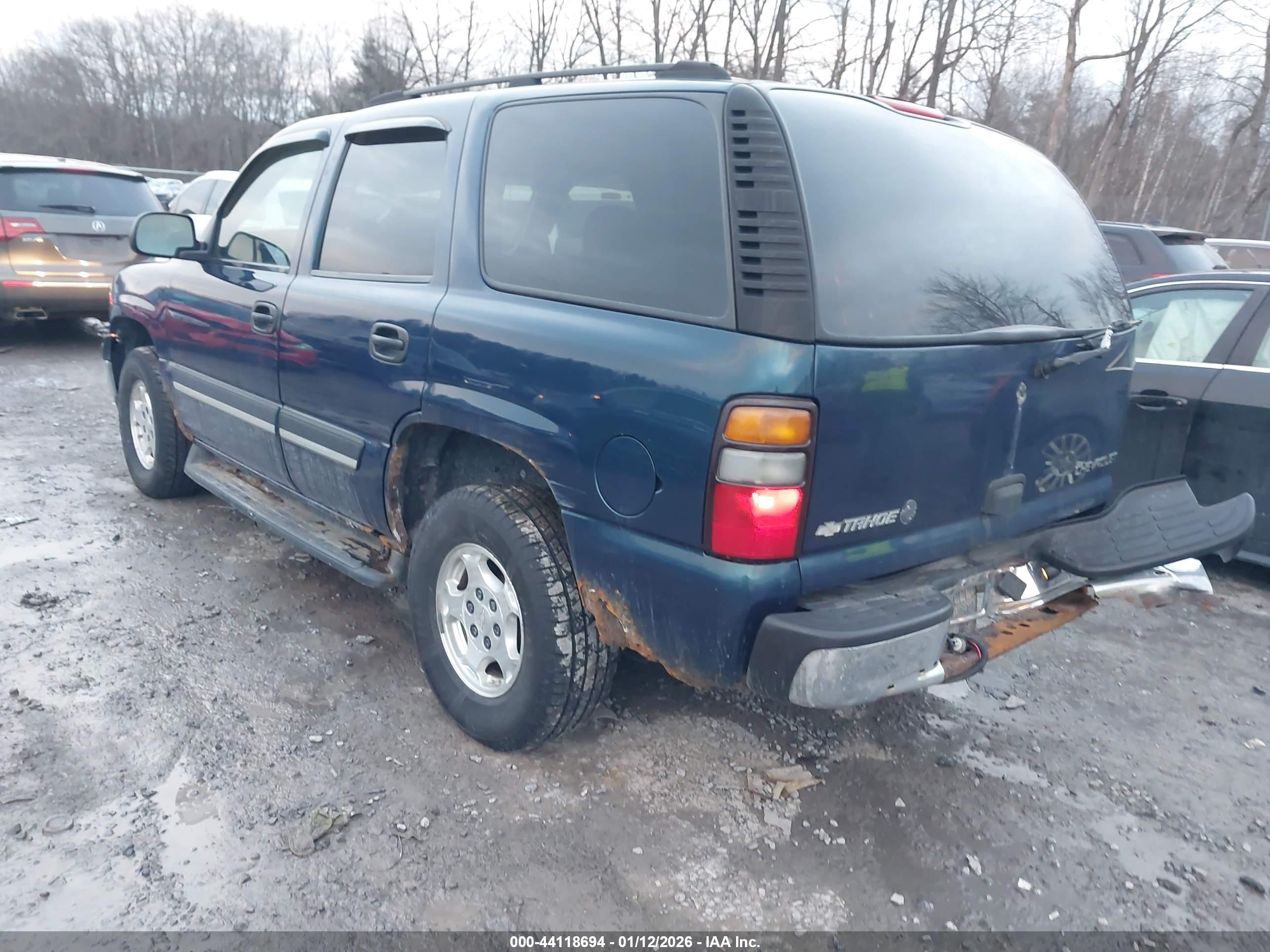 CHEVROLET TAHOE image 3