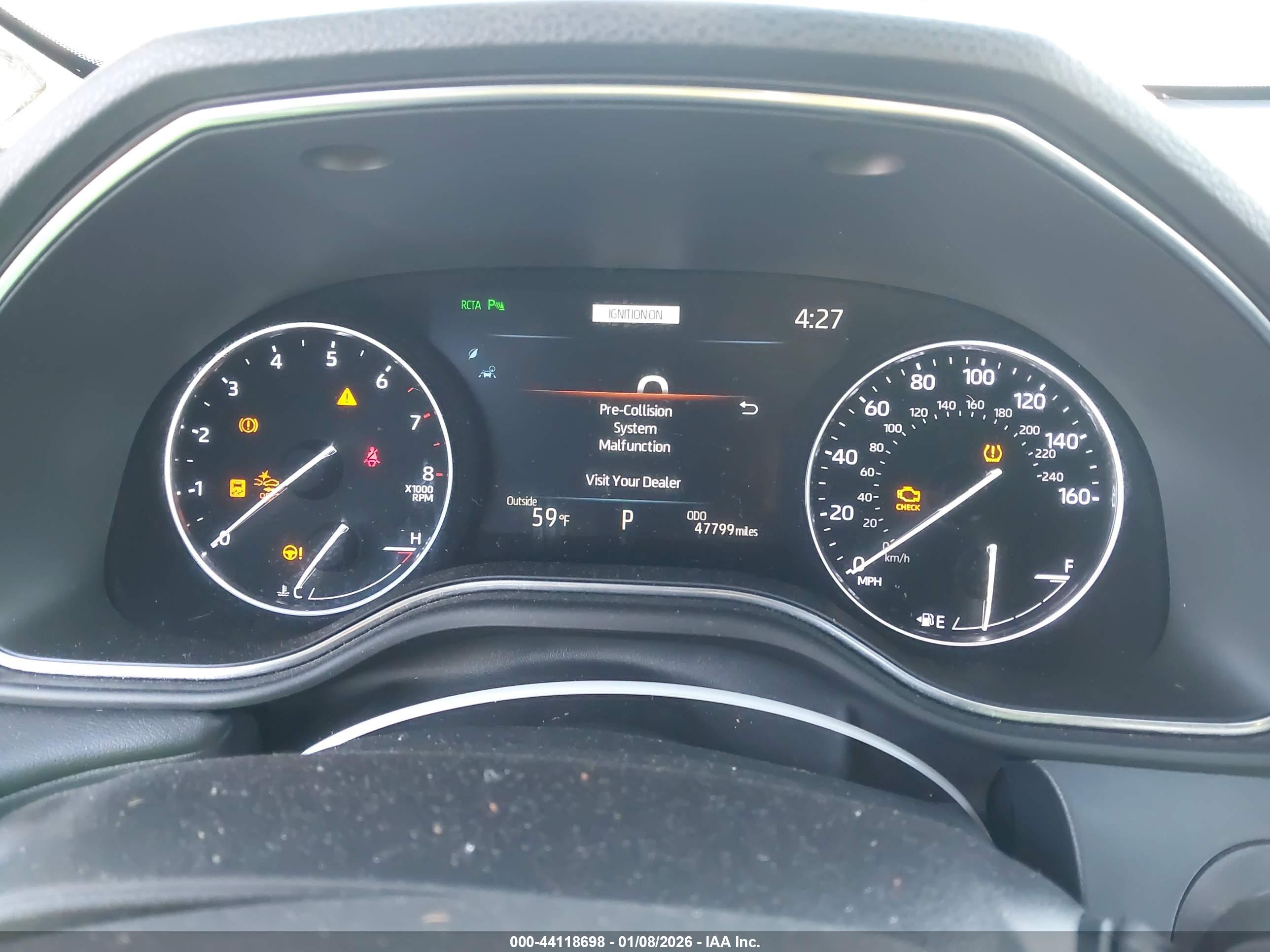 TOYOTA AVALON image 7