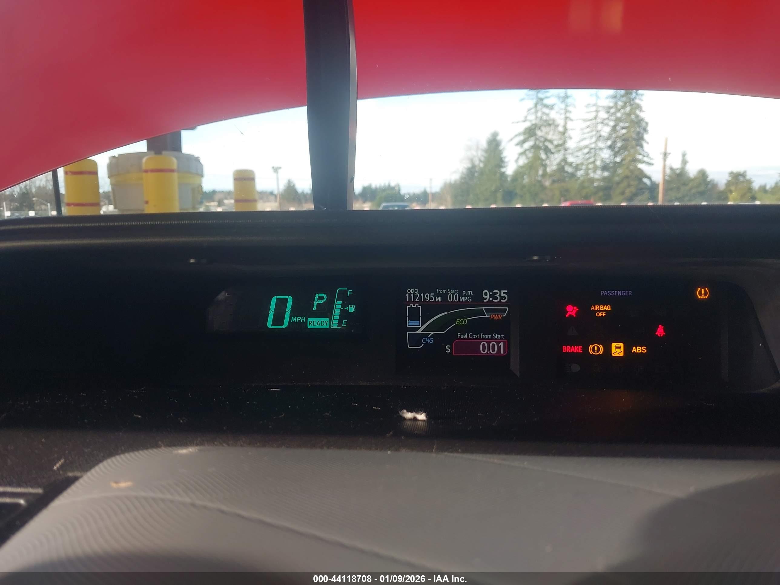 TOYOTA PRIUS image 7