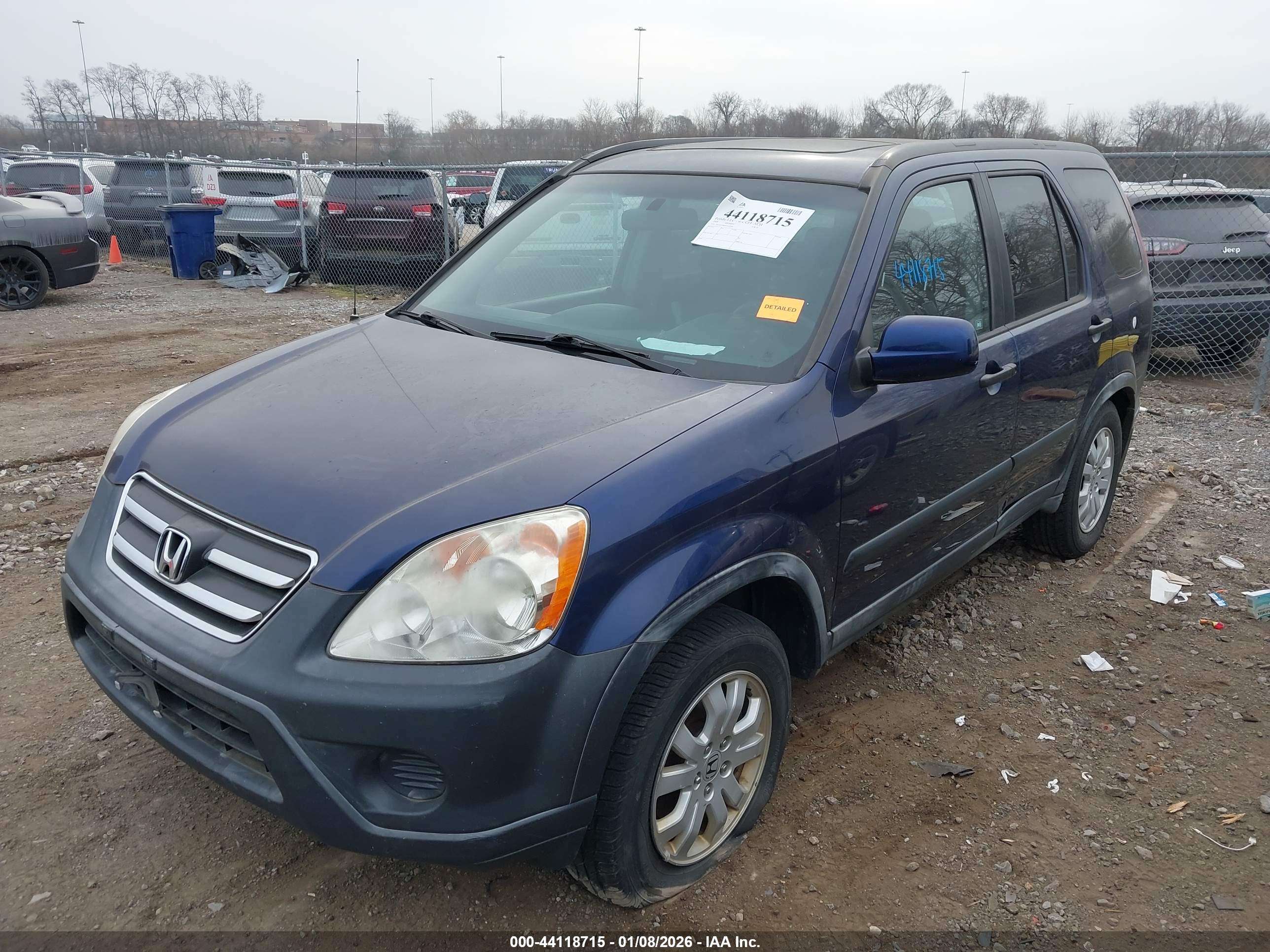 HONDA CR-V image 6