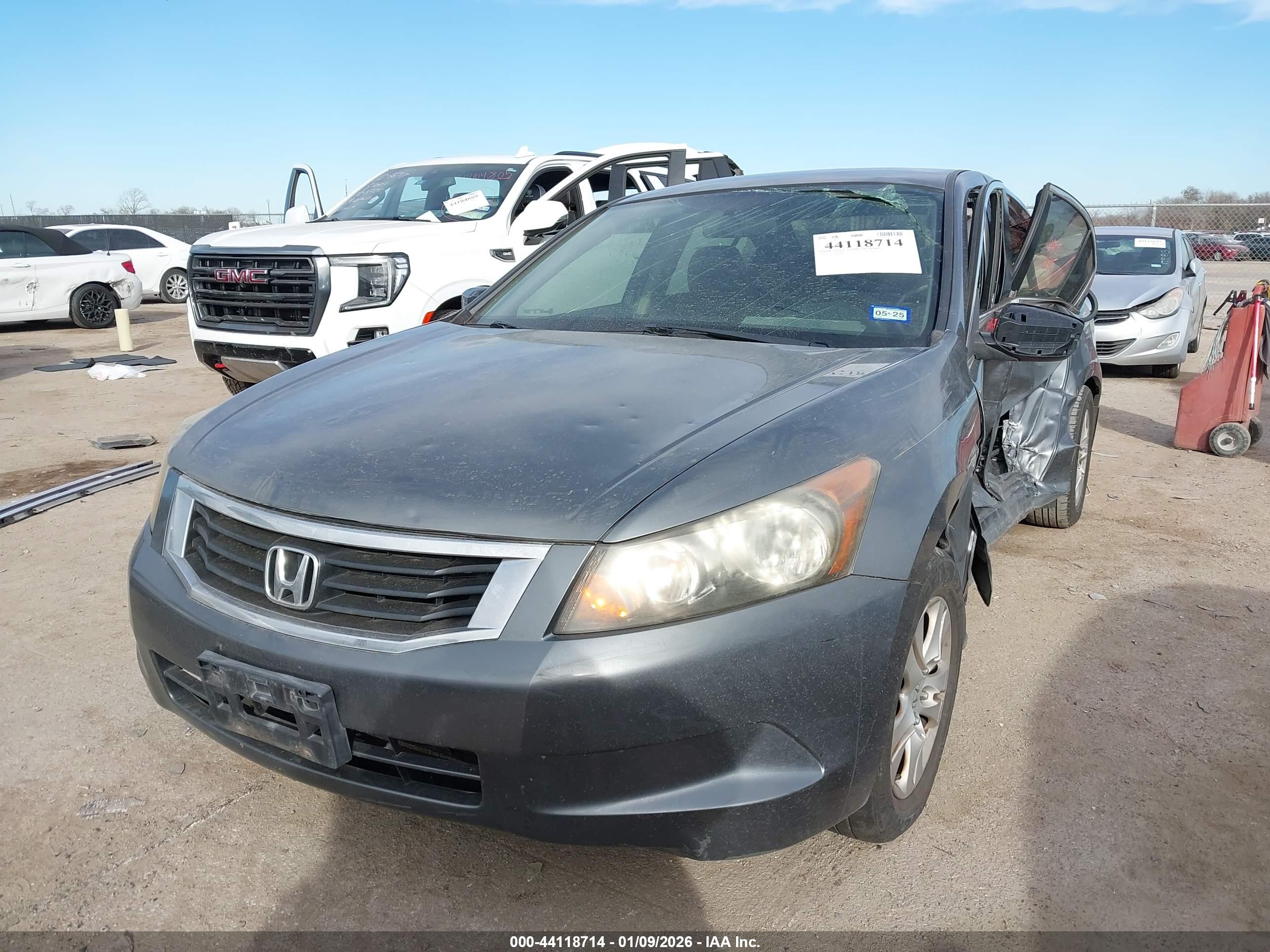 HONDA ACCORD image 2