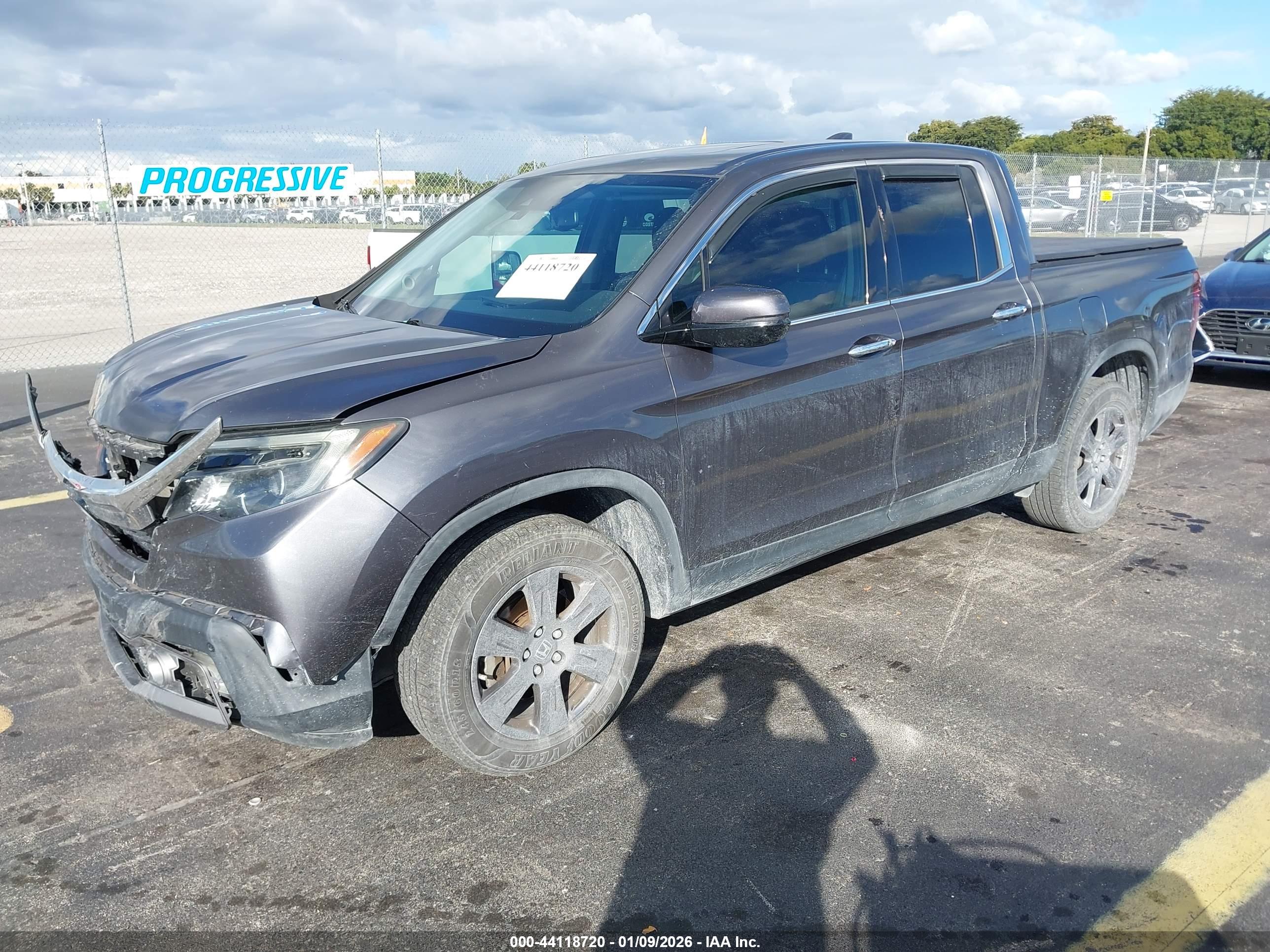 HONDA RIDGELINE image 2