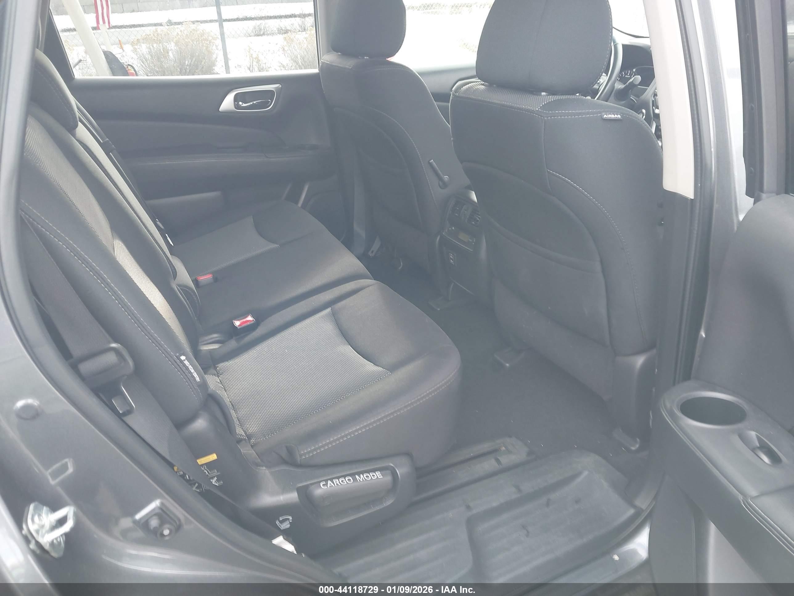 NISSAN PATHFINDER image 8