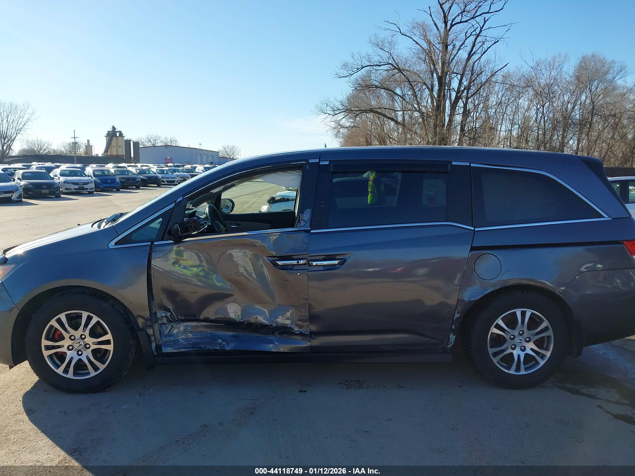 HONDA ODYSSEY image 6