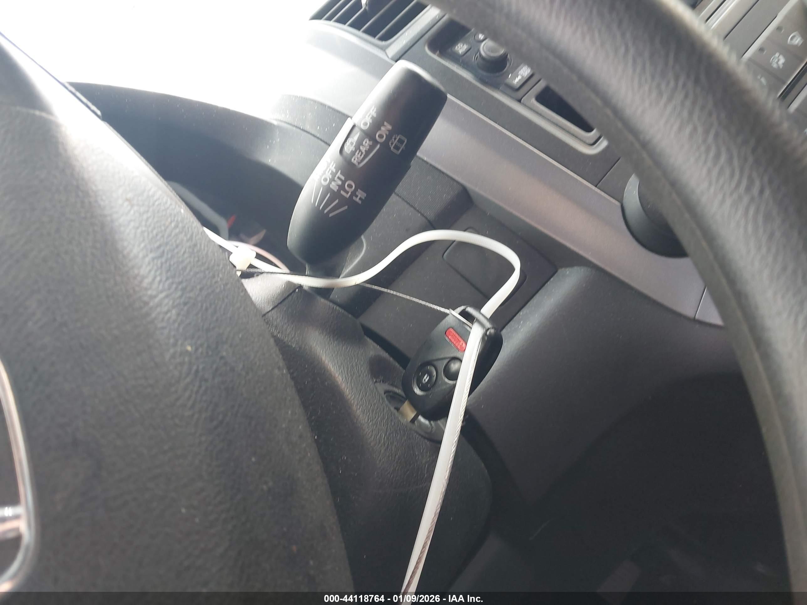 HONDA CR-V image 11