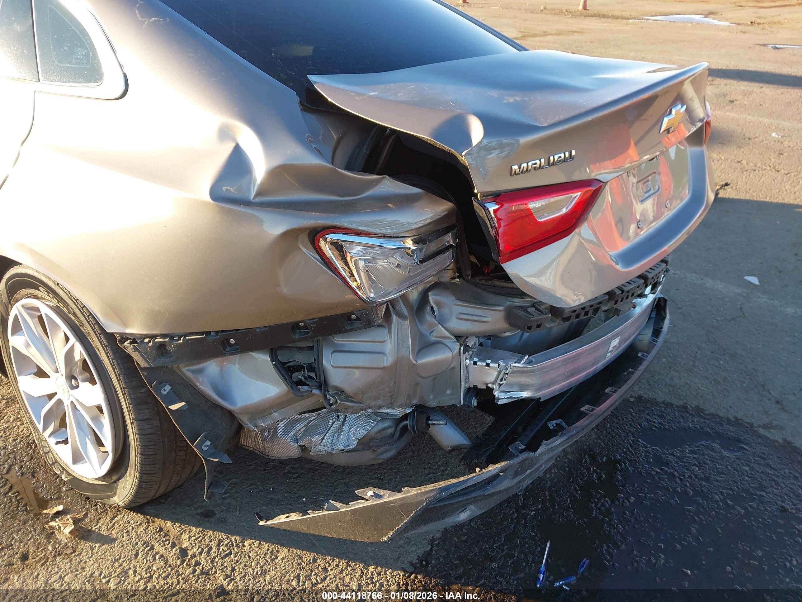 CHEVROLET MALIBU image 6