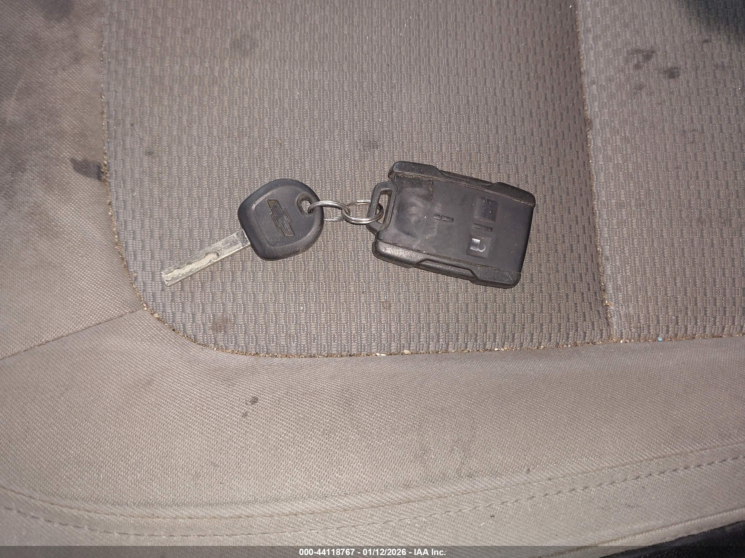CHEVROLET COLORADO image 11