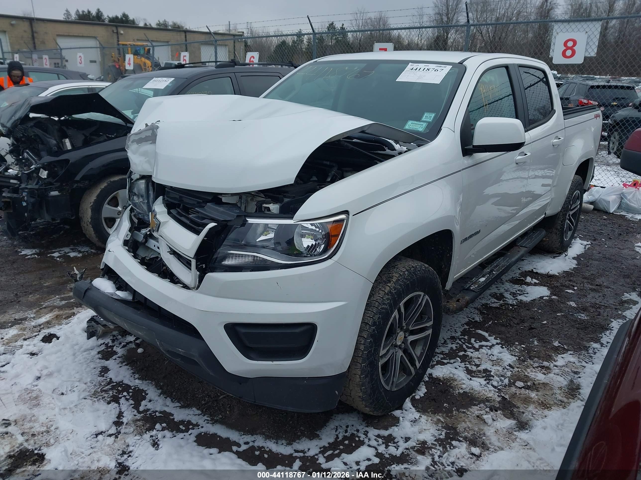 CHEVROLET COLORADO image 2