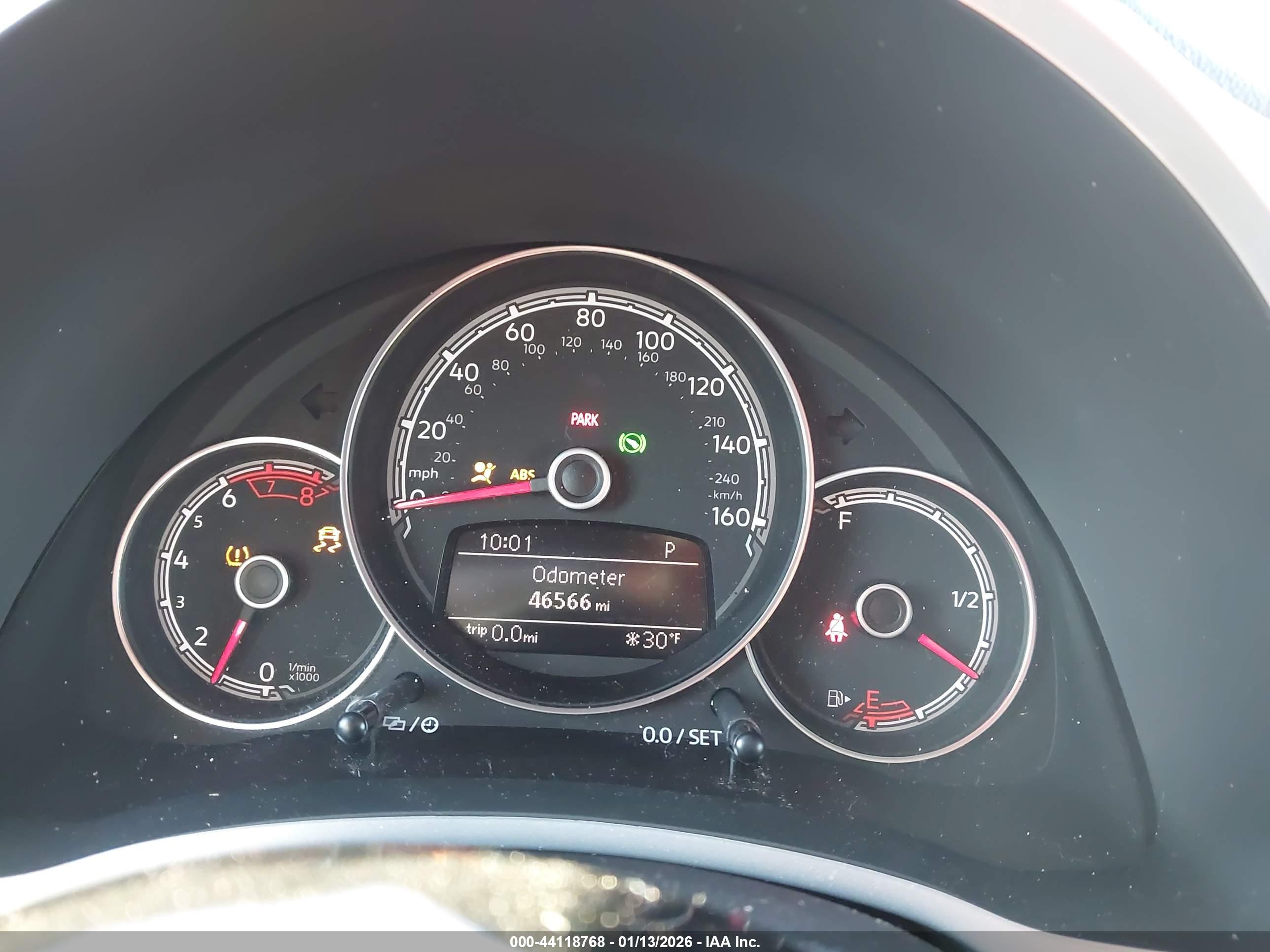 VOLKSWAGEN BEETLE image 7
