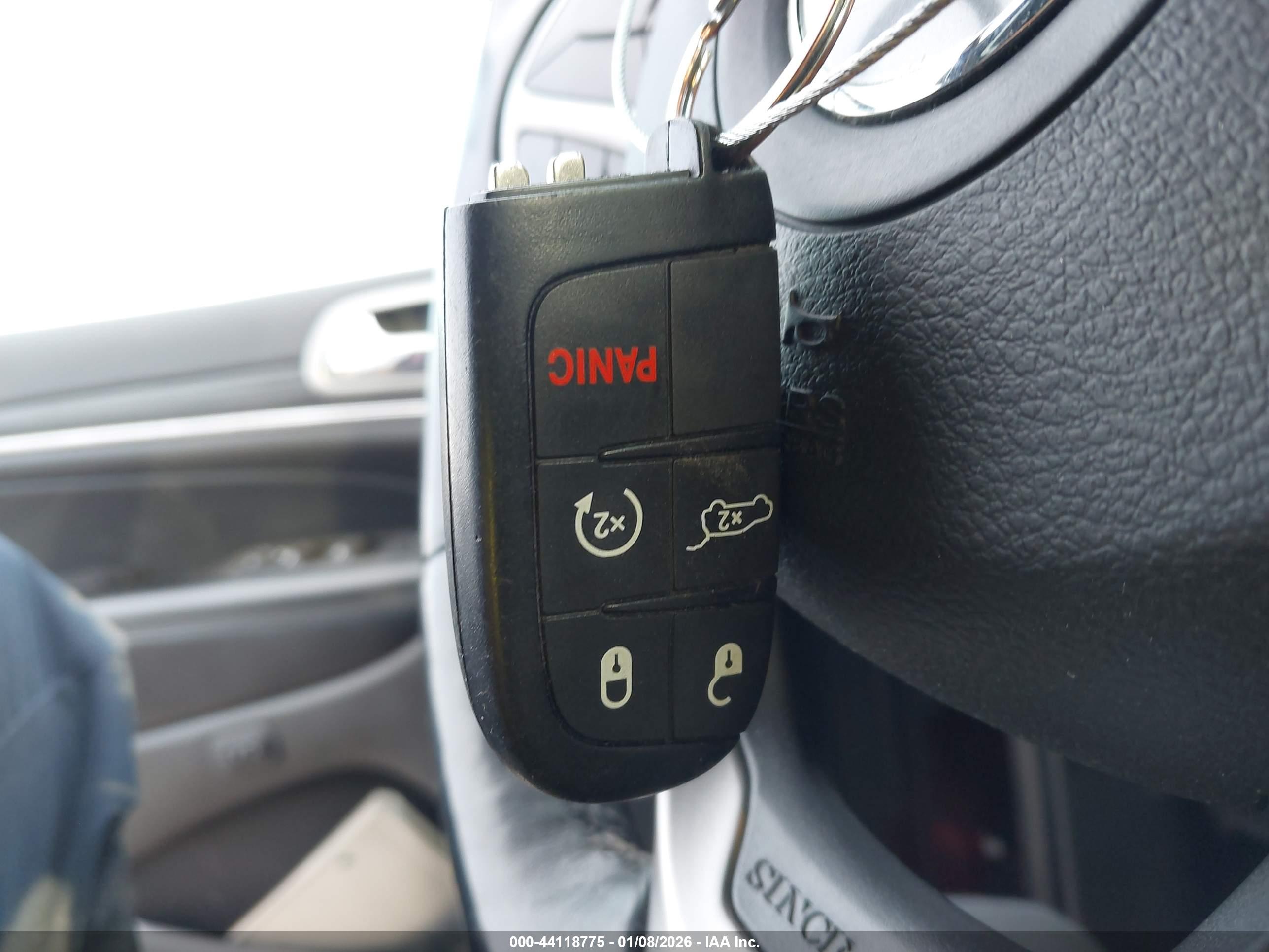 JEEP GRAND image 11