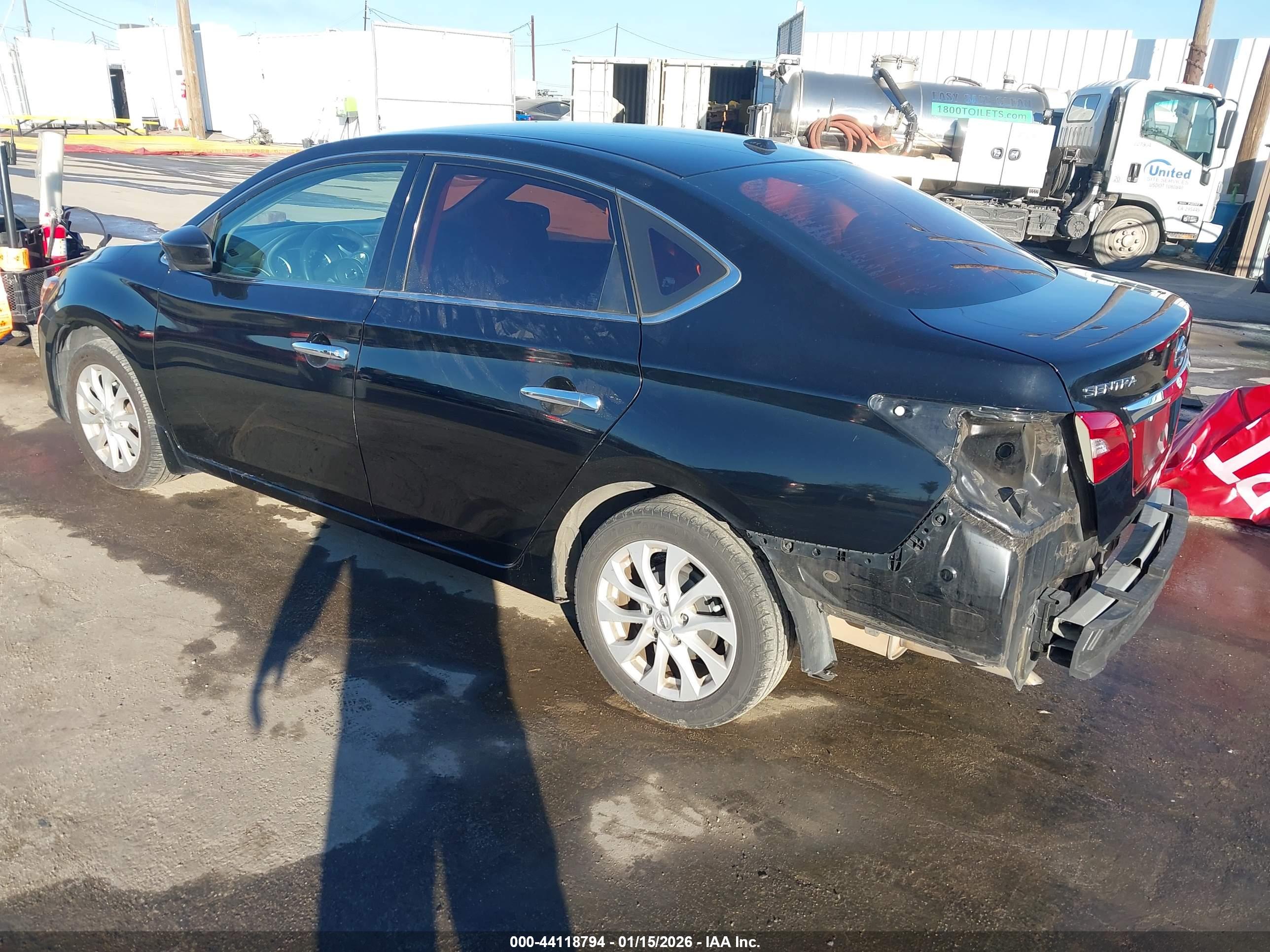 NISSAN SENTRA image 3