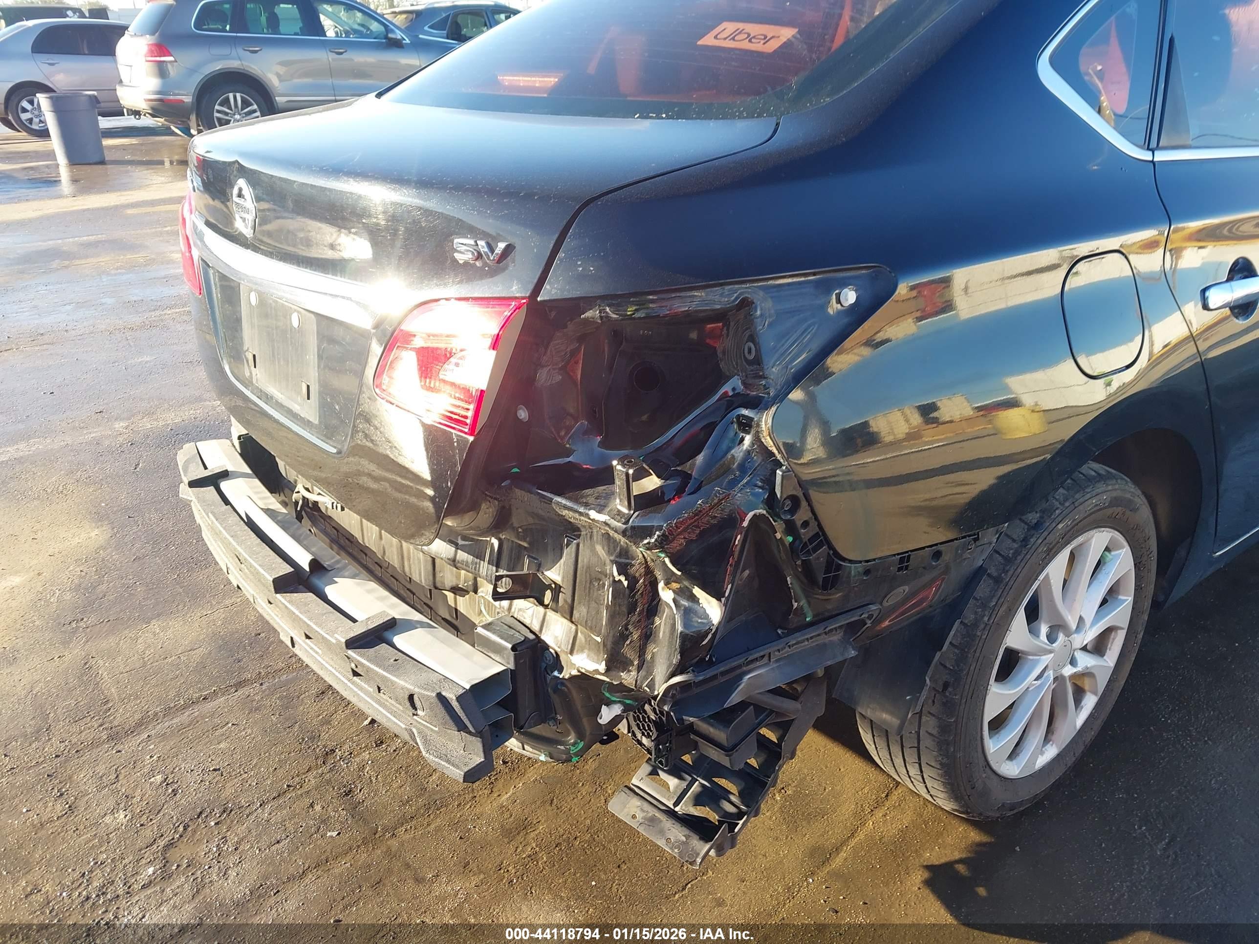 NISSAN SENTRA image 6