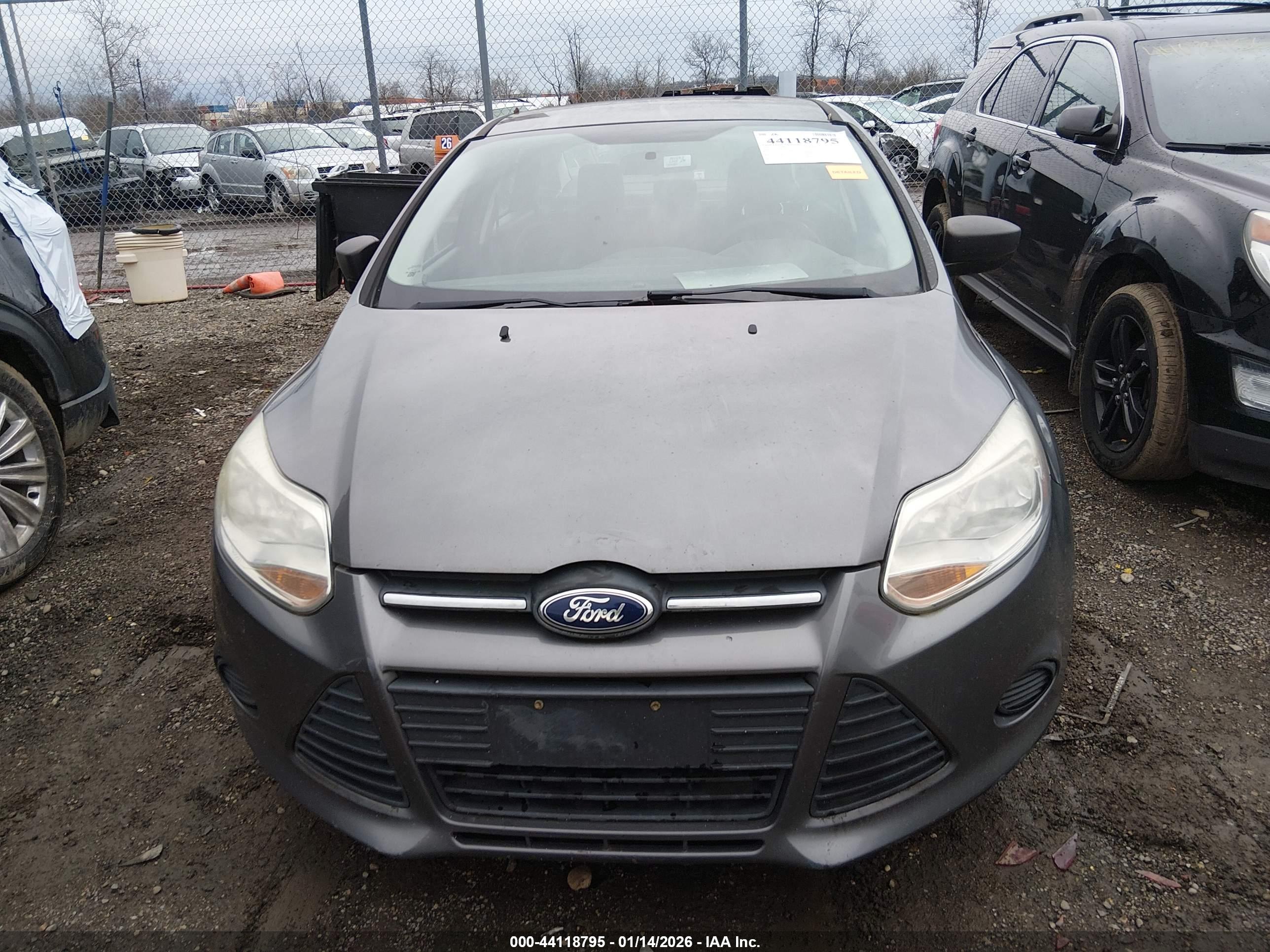 FORD FOCUS image 6