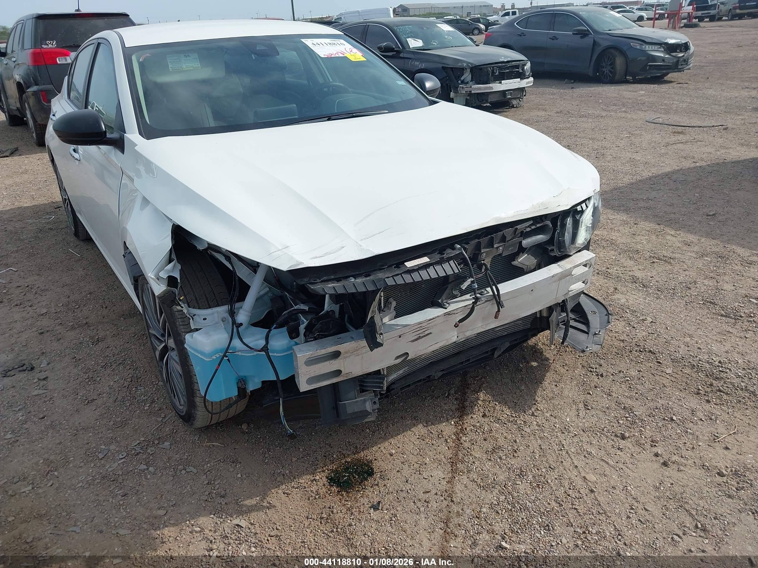 NISSAN ALTIMA image 6