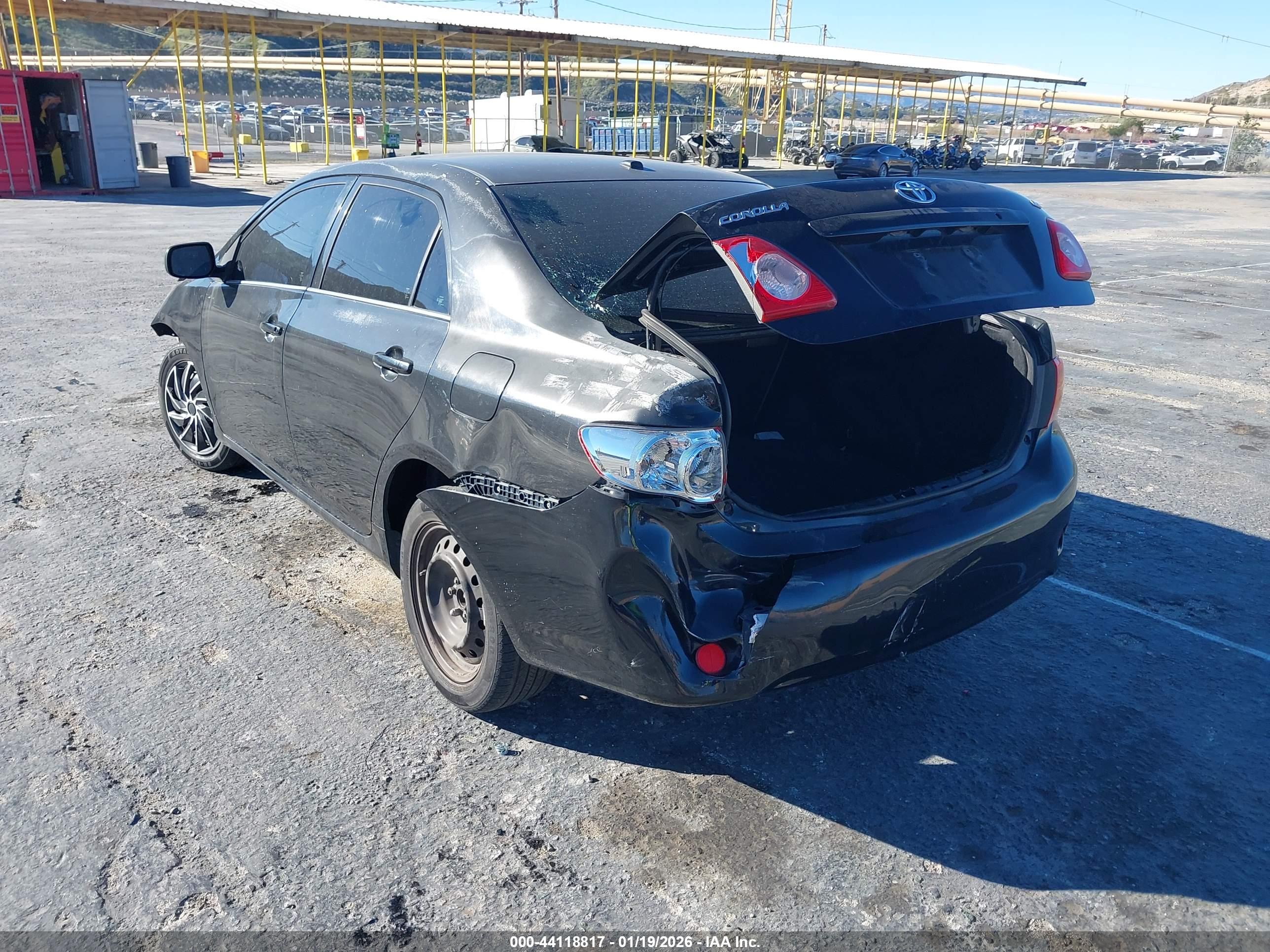 TOYOTA COROLLA image 3