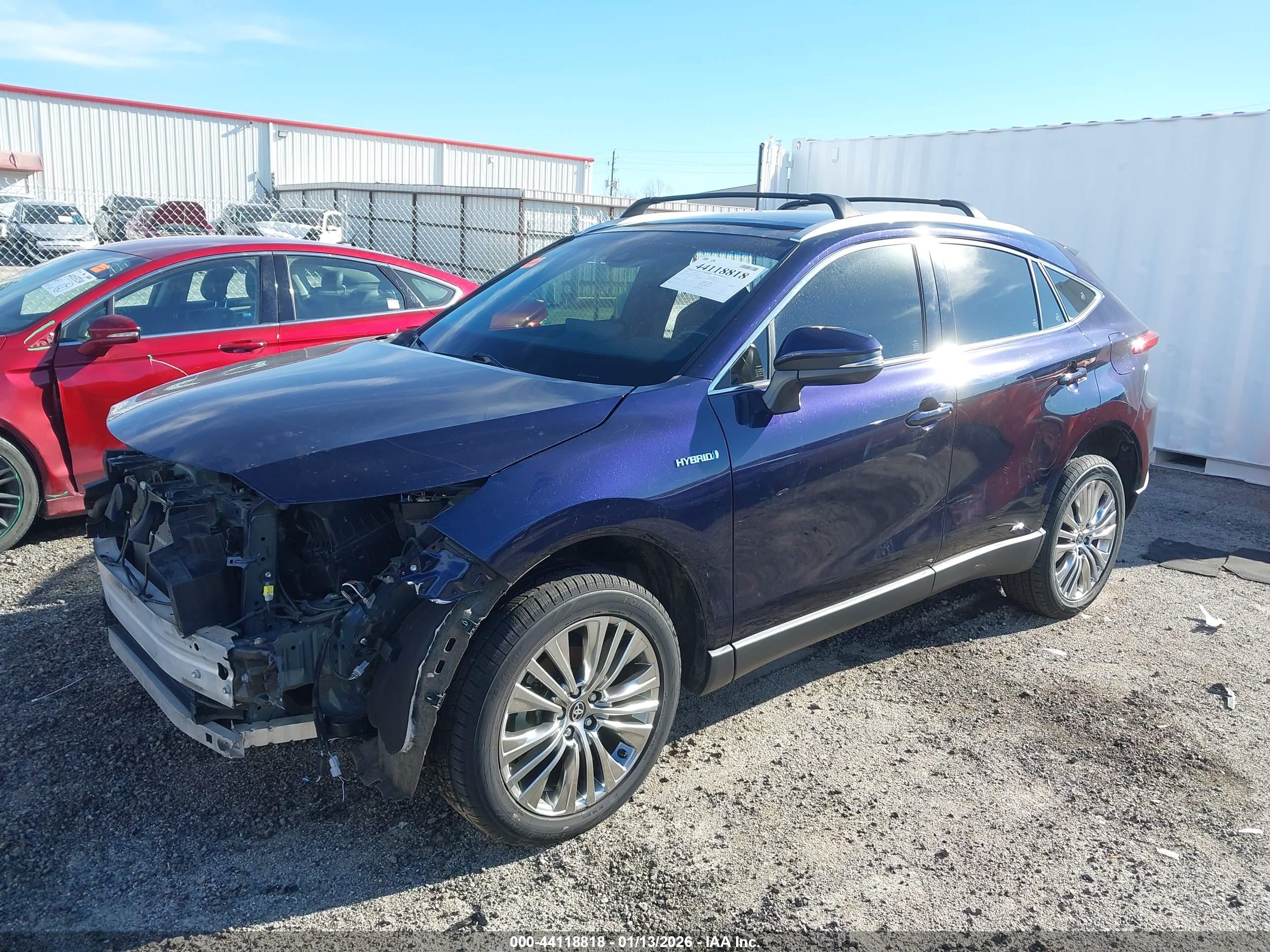 TOYOTA VENZA image 2