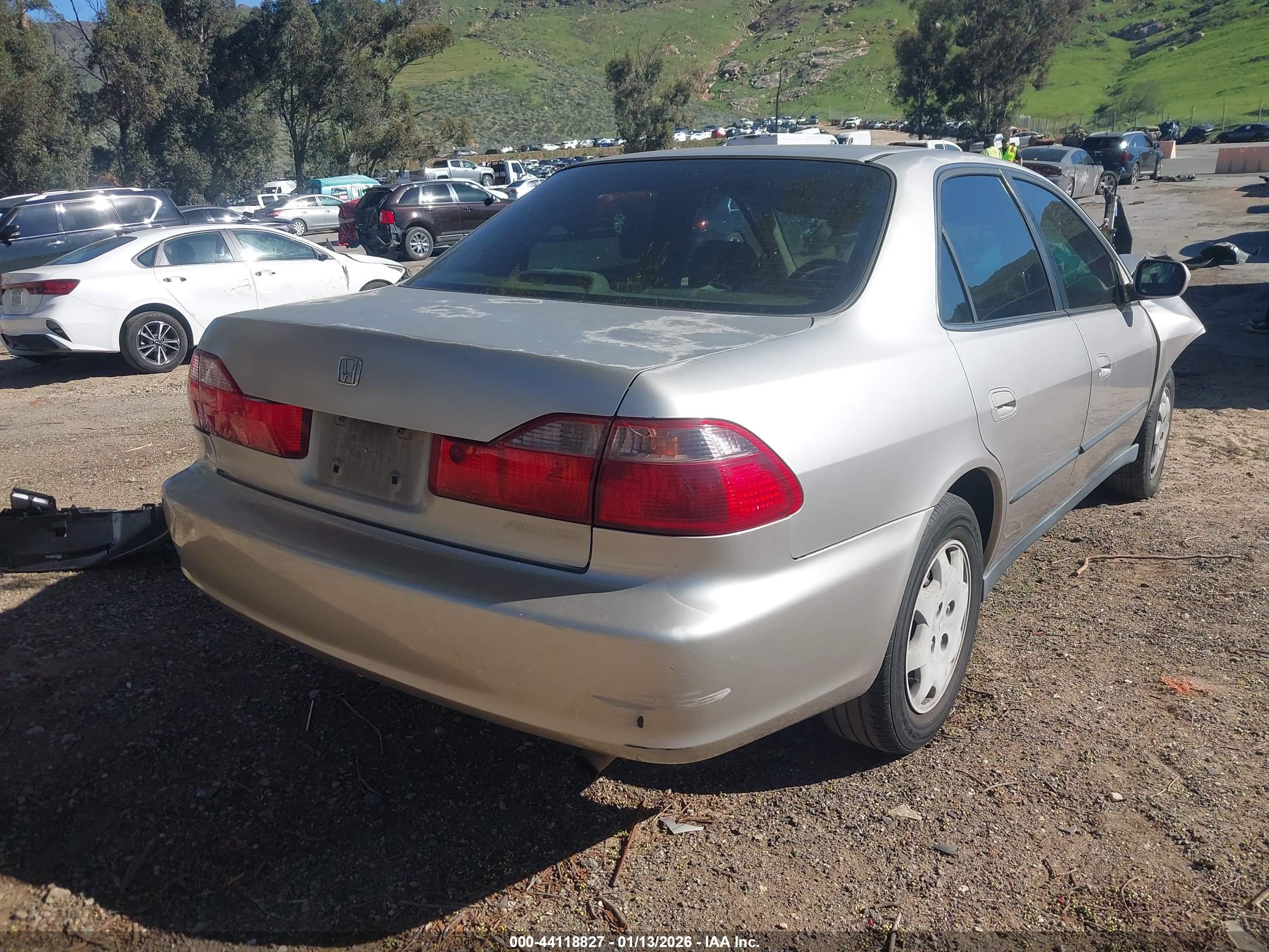HONDA ACCORD image 4