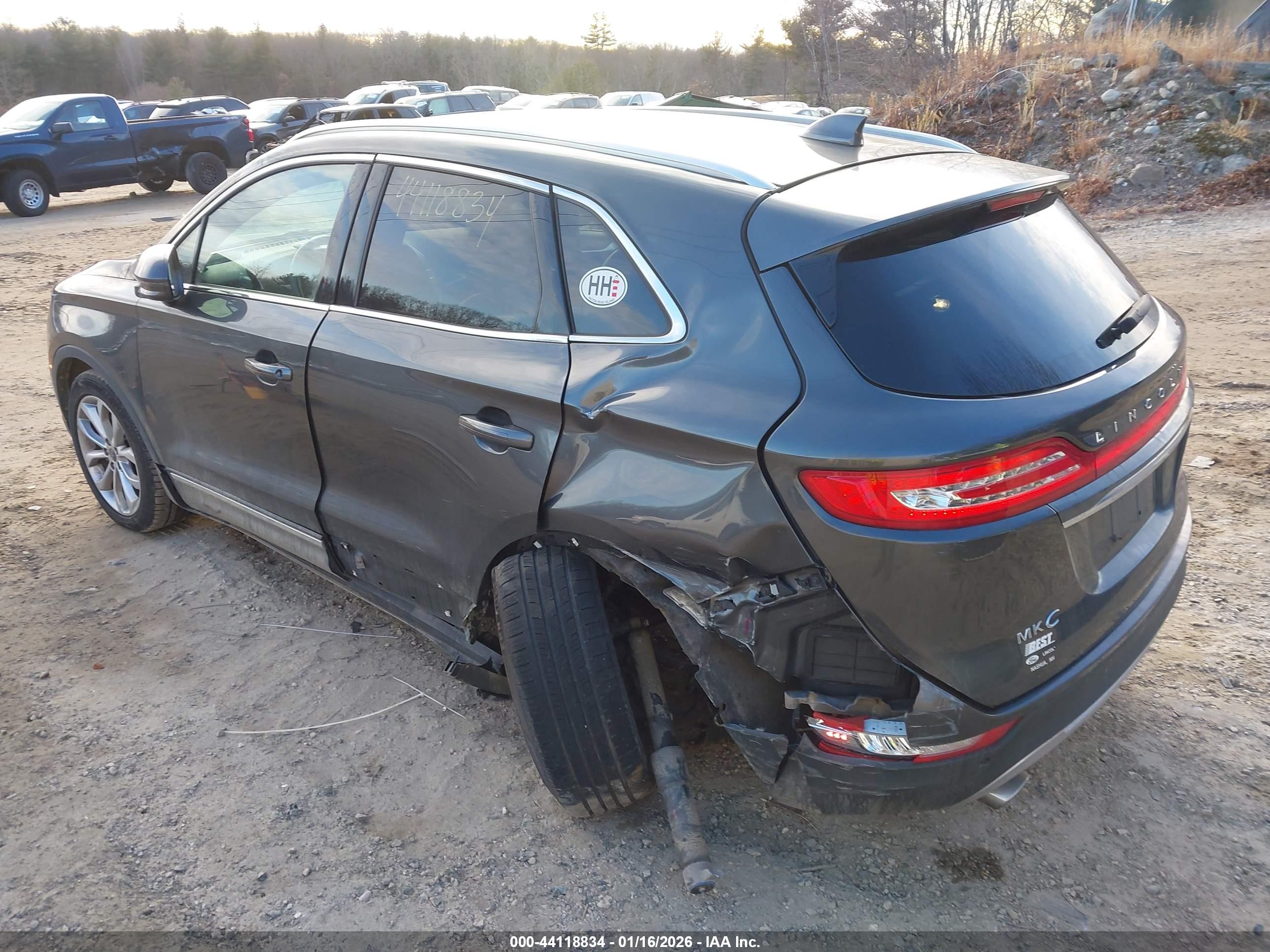LINCOLN MKC image 3