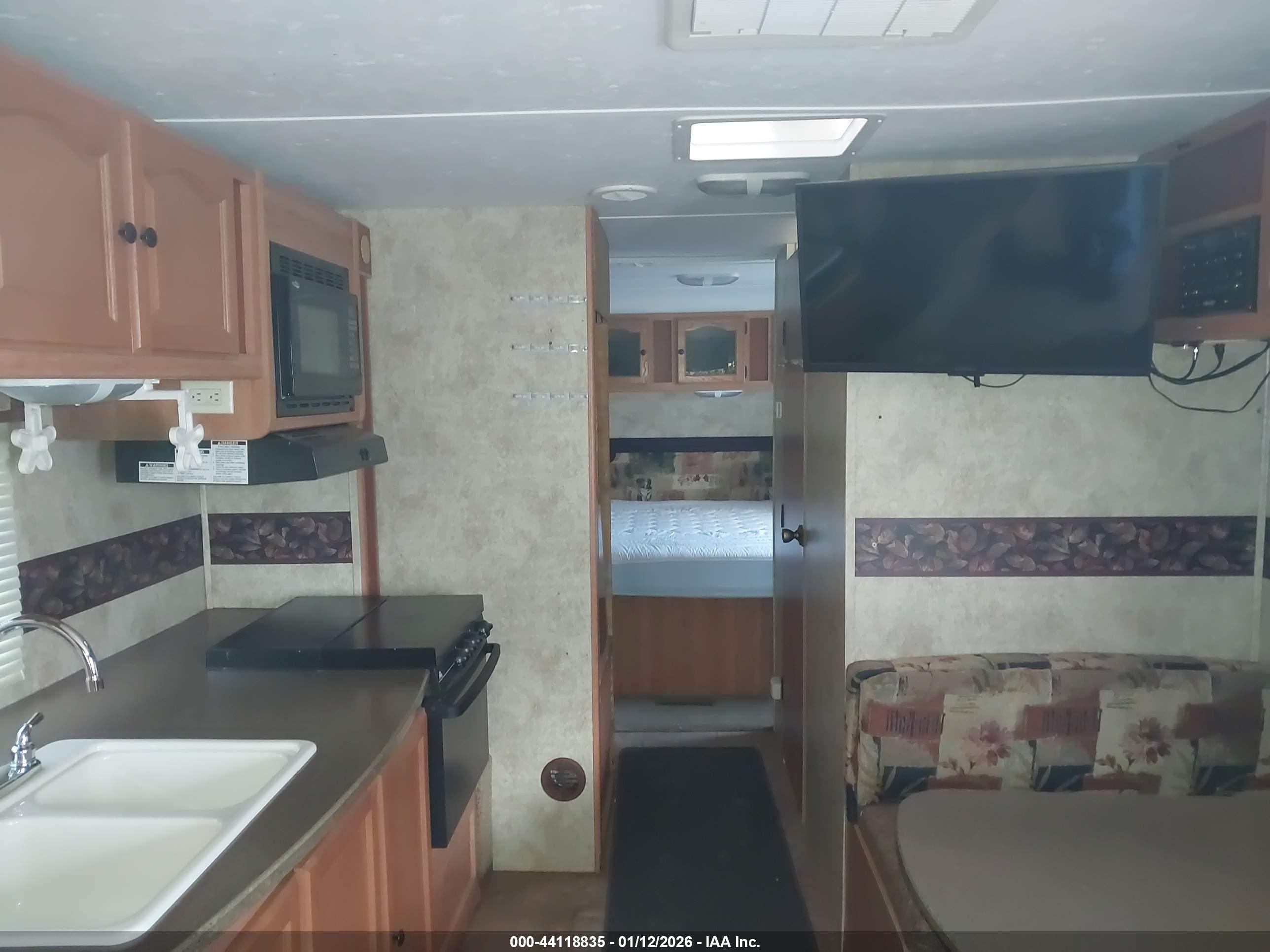 KEYSTONE RV image 7