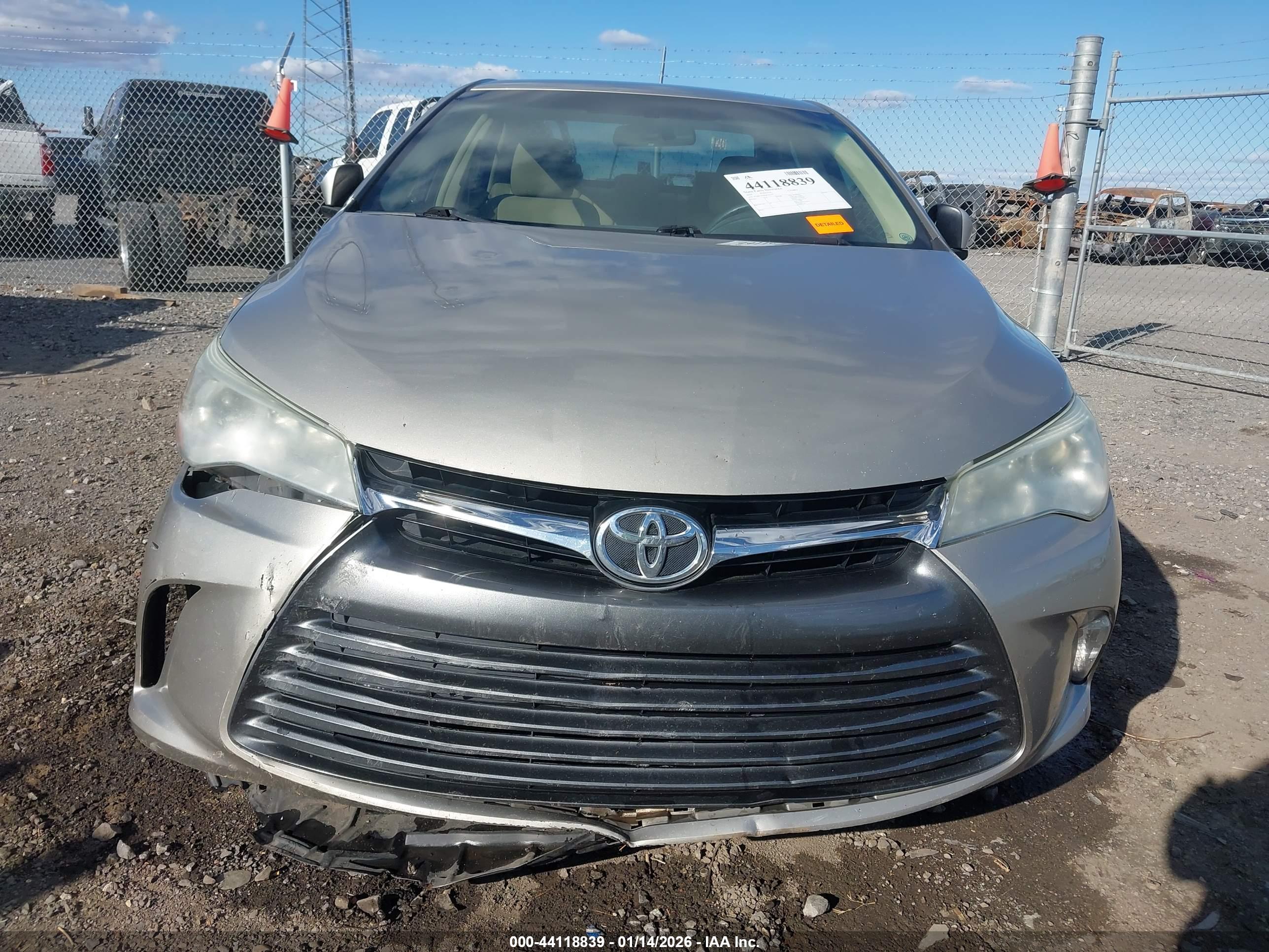 TOYOTA CAMRY image 6