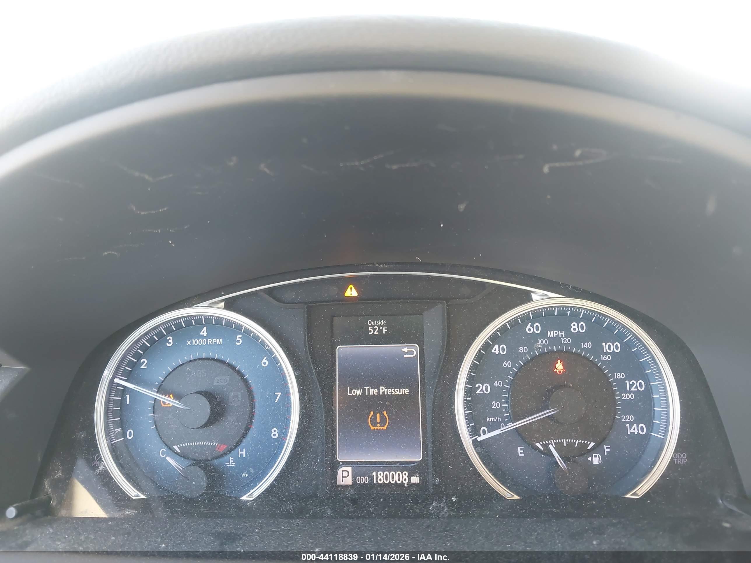 TOYOTA CAMRY image 7
