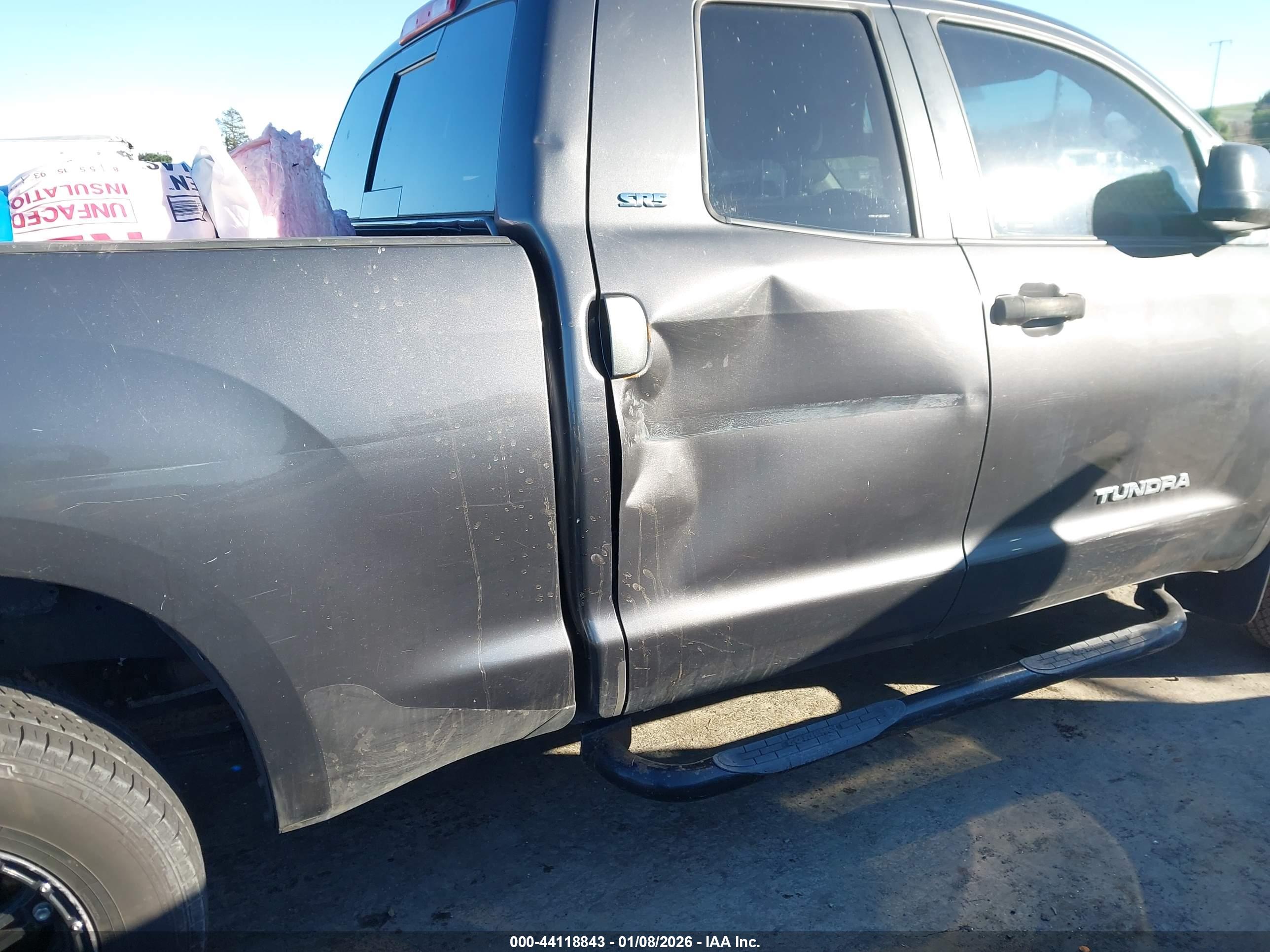 TOYOTA TUNDRA image 6