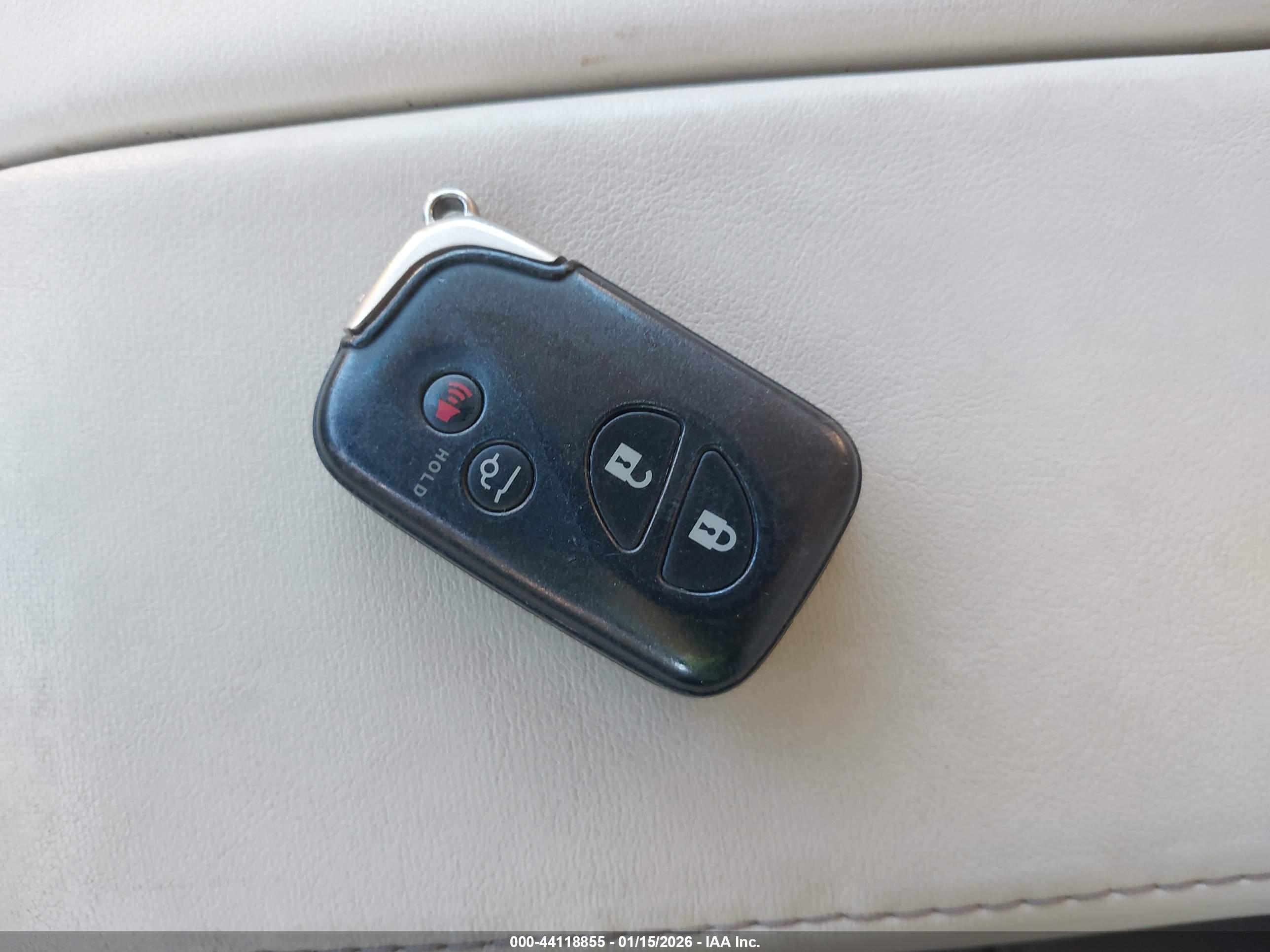 LEXUS GX image 11