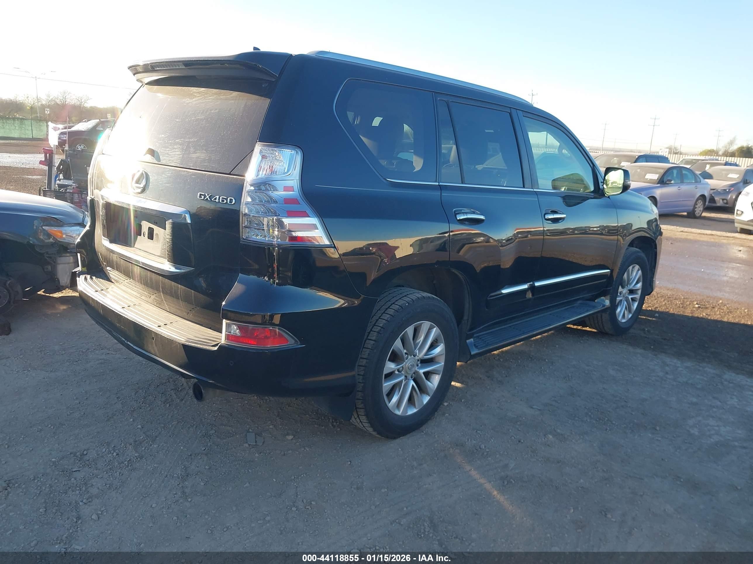 LEXUS GX image 4