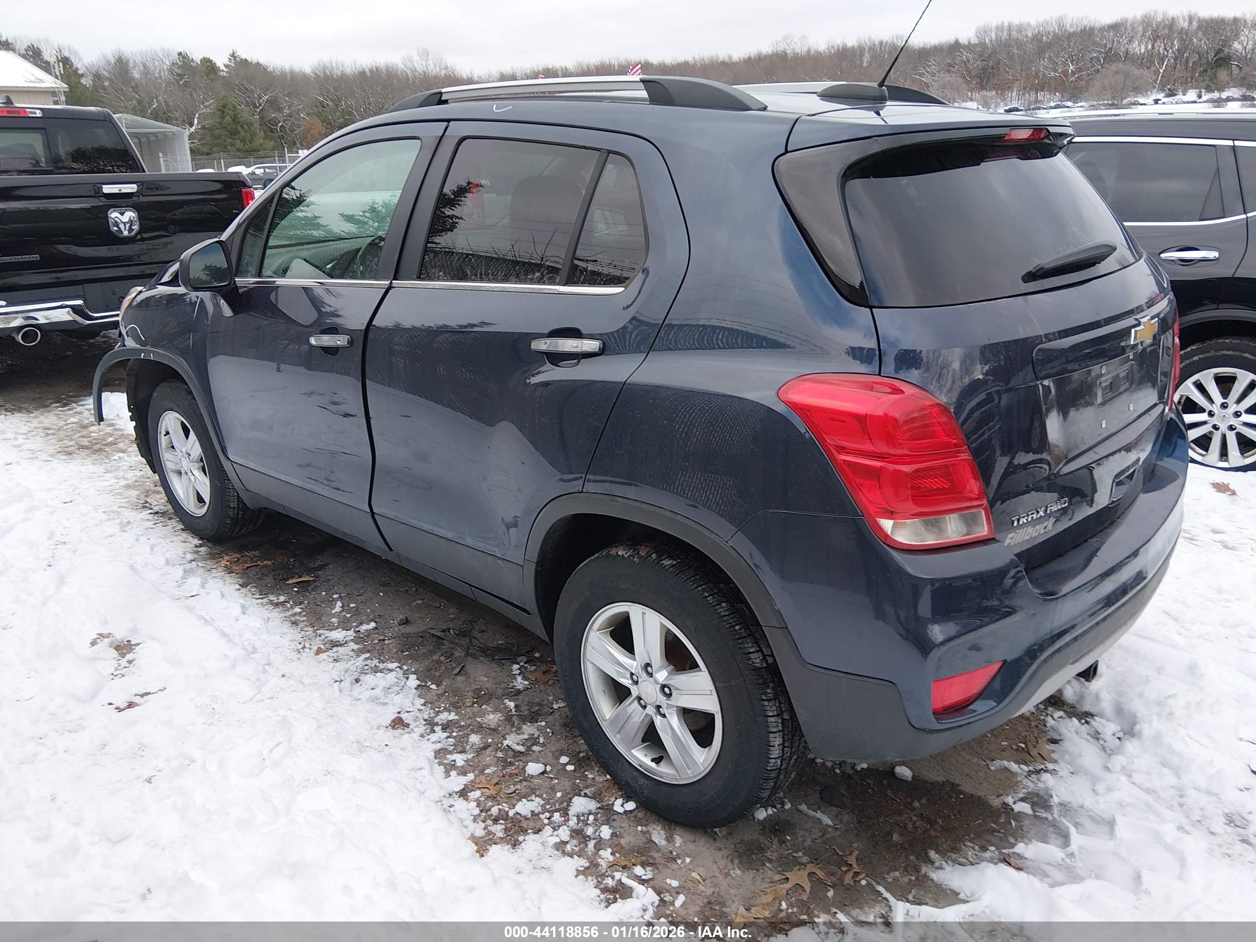 CHEVROLET TRAX image 3