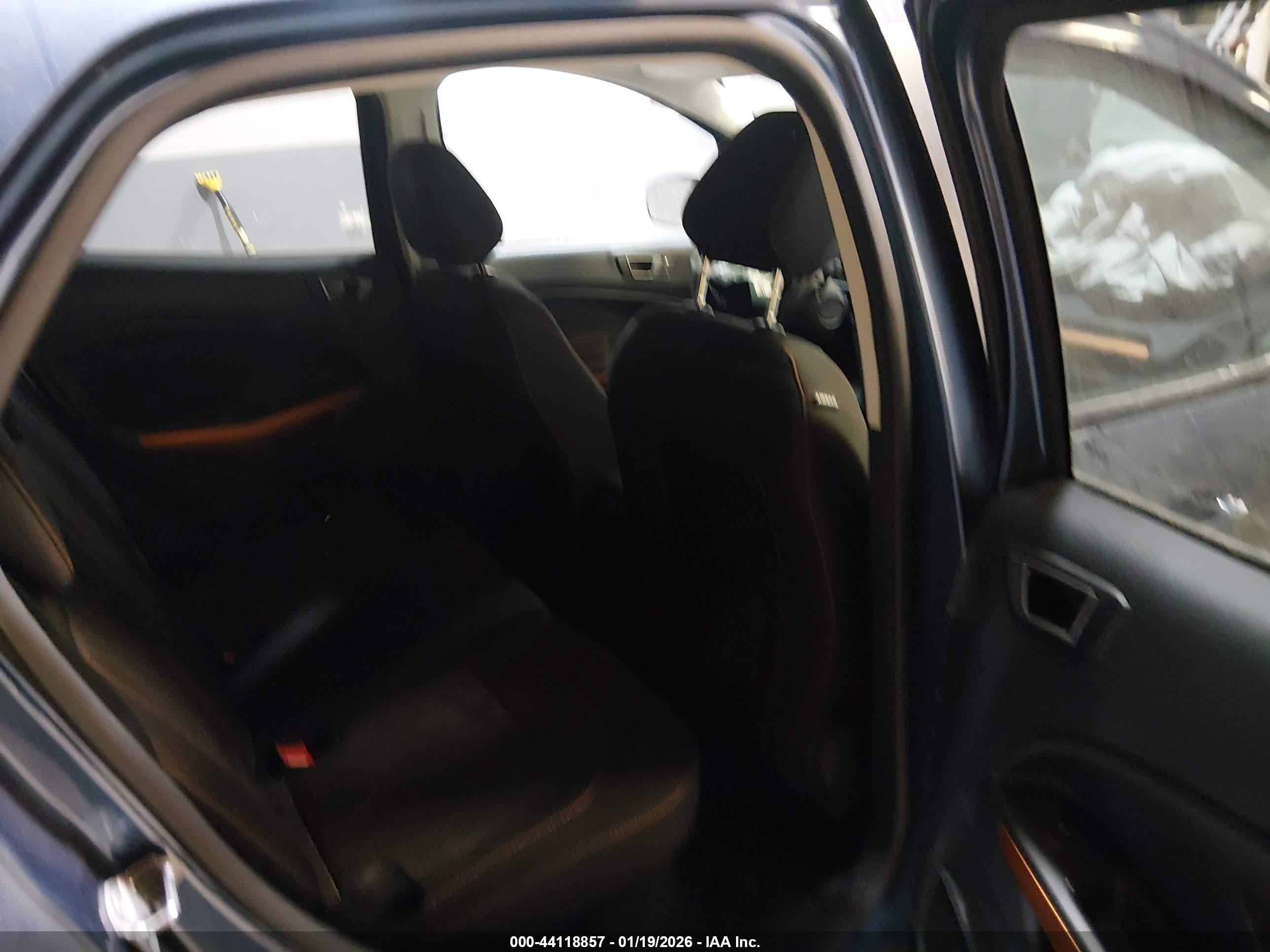 FORD ECOSPORT image 8