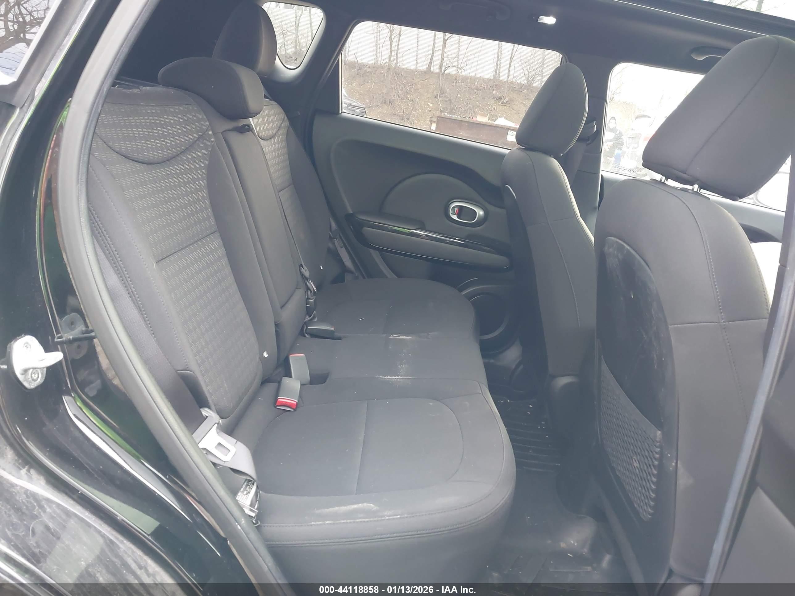 KIA SOUL image 8
