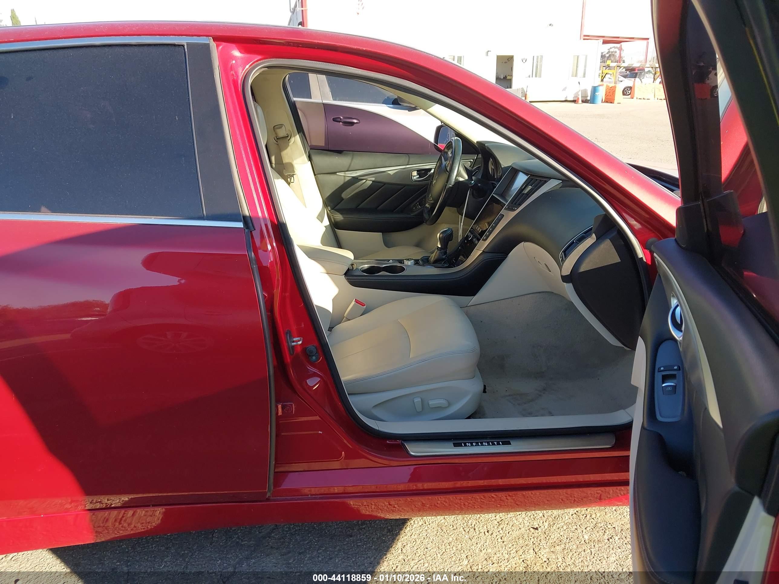 INFINITI Q50 image 5