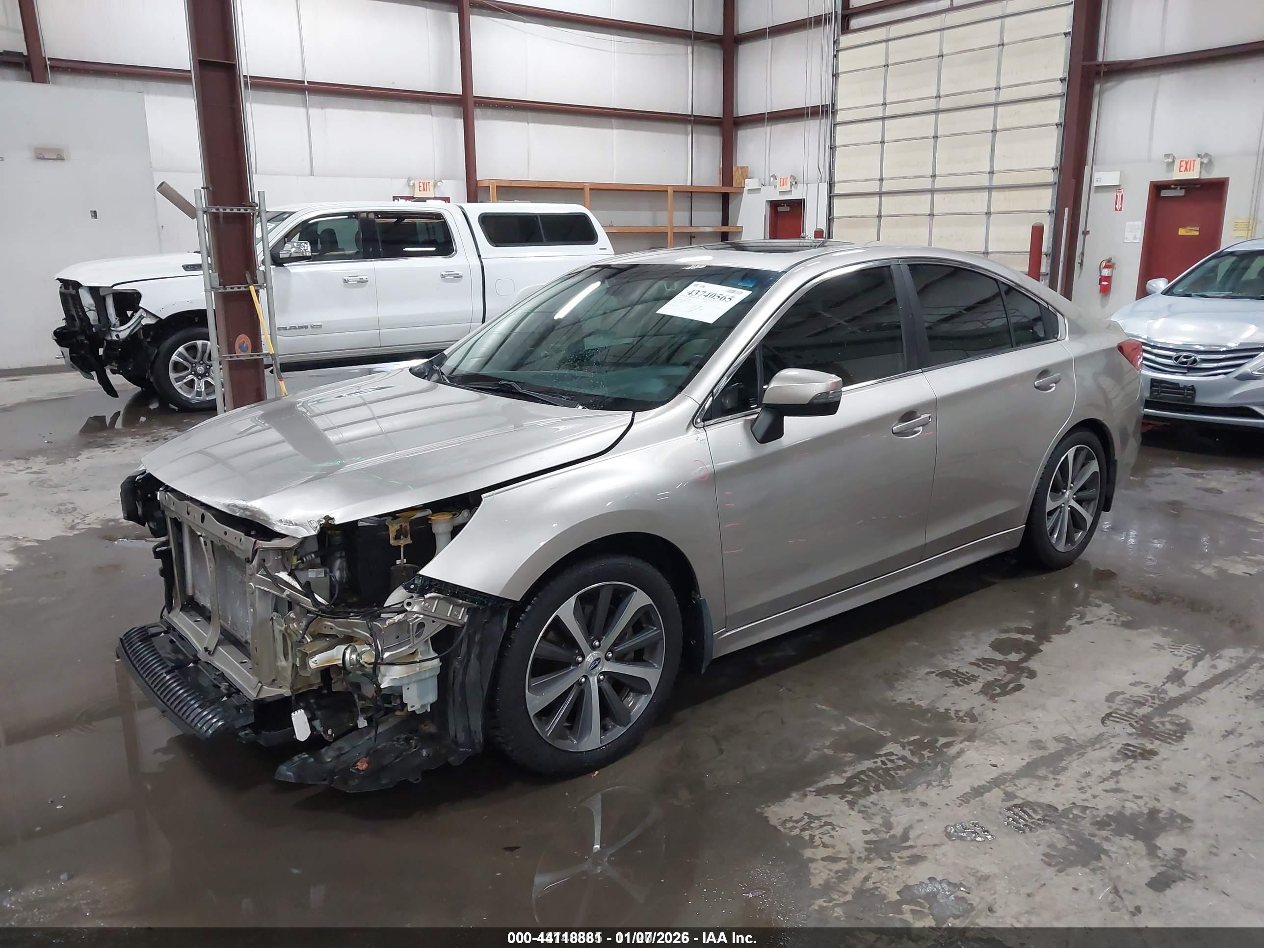 SUBARU LEGACY image 2